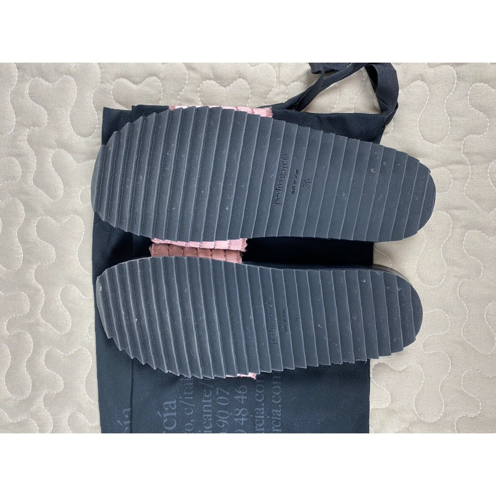 Pedro Garcia VINTAGE Pedro Garcia Amparo Pink Satin Frayed Slide Sandals Womens 36 EU 6 US Size US 6 / IT 36 - 5 Thumbnail