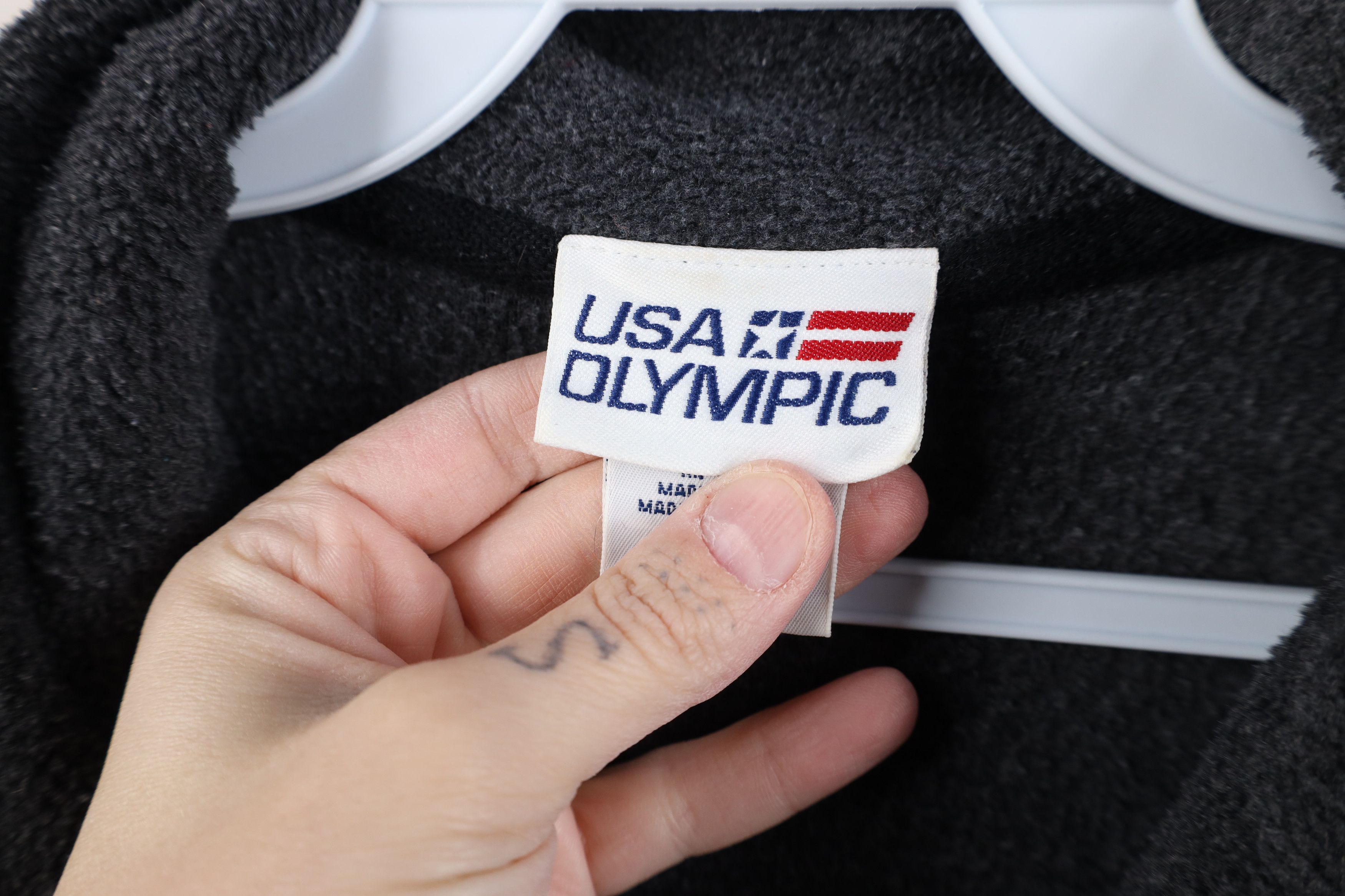 Vintage Vintage 90s USA Olympics Blank Half Zip Fleece Sweater Gray Size US M / EU 48-50 / 2 - 4 Thumbnail