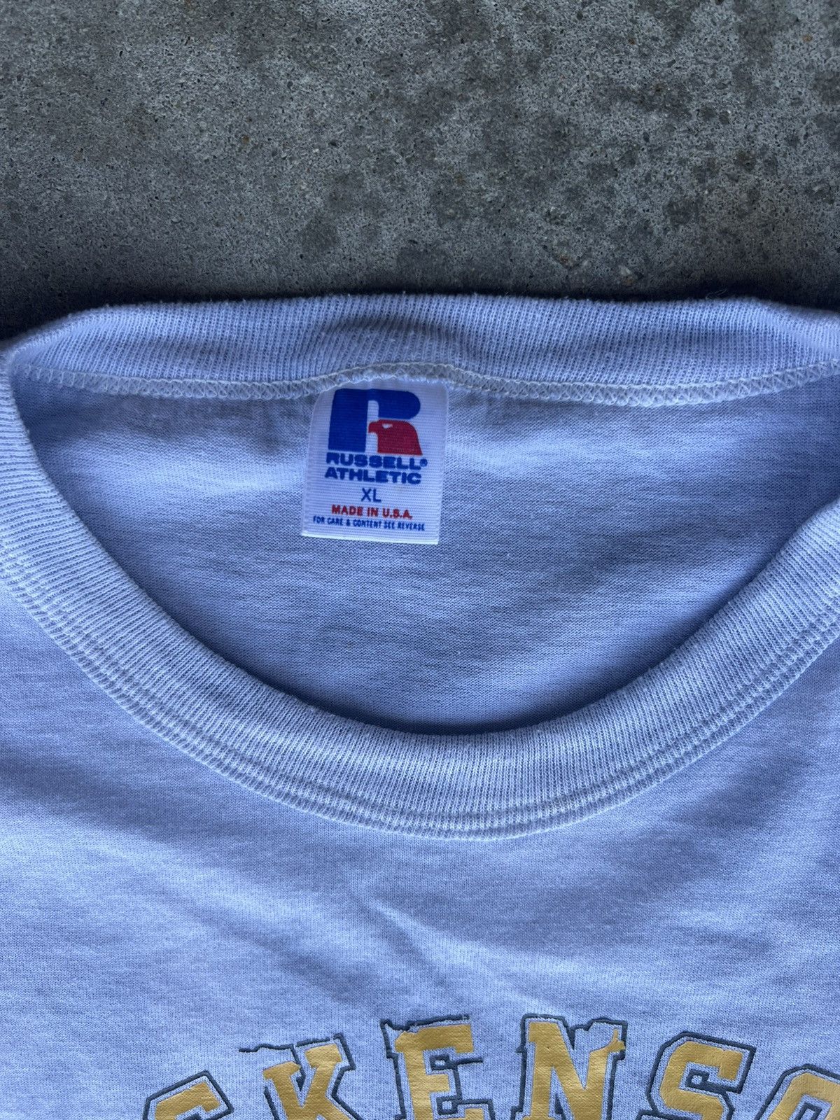 Russell Athletic × Vintage 1995 Vintage Russell Sports T-Shirt Size US XL / EU 56 / 4 - 3 Thumbnail