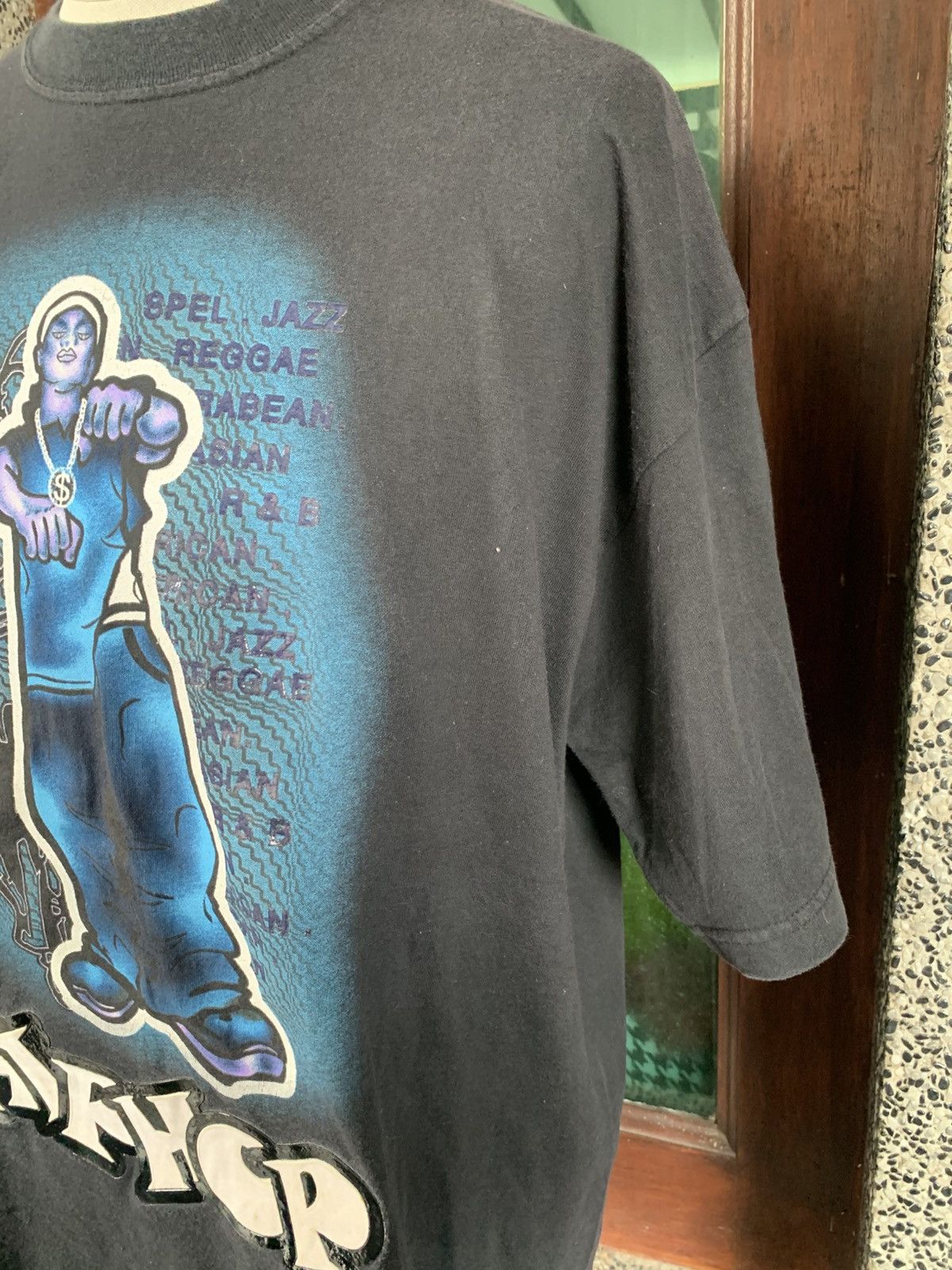 Rap Tees × Vintage Vintage Hip Hop Y2k Style / Streetwear / Baggy Style T shirt Size US XL / EU 56 / 4 - 4 Thumbnail