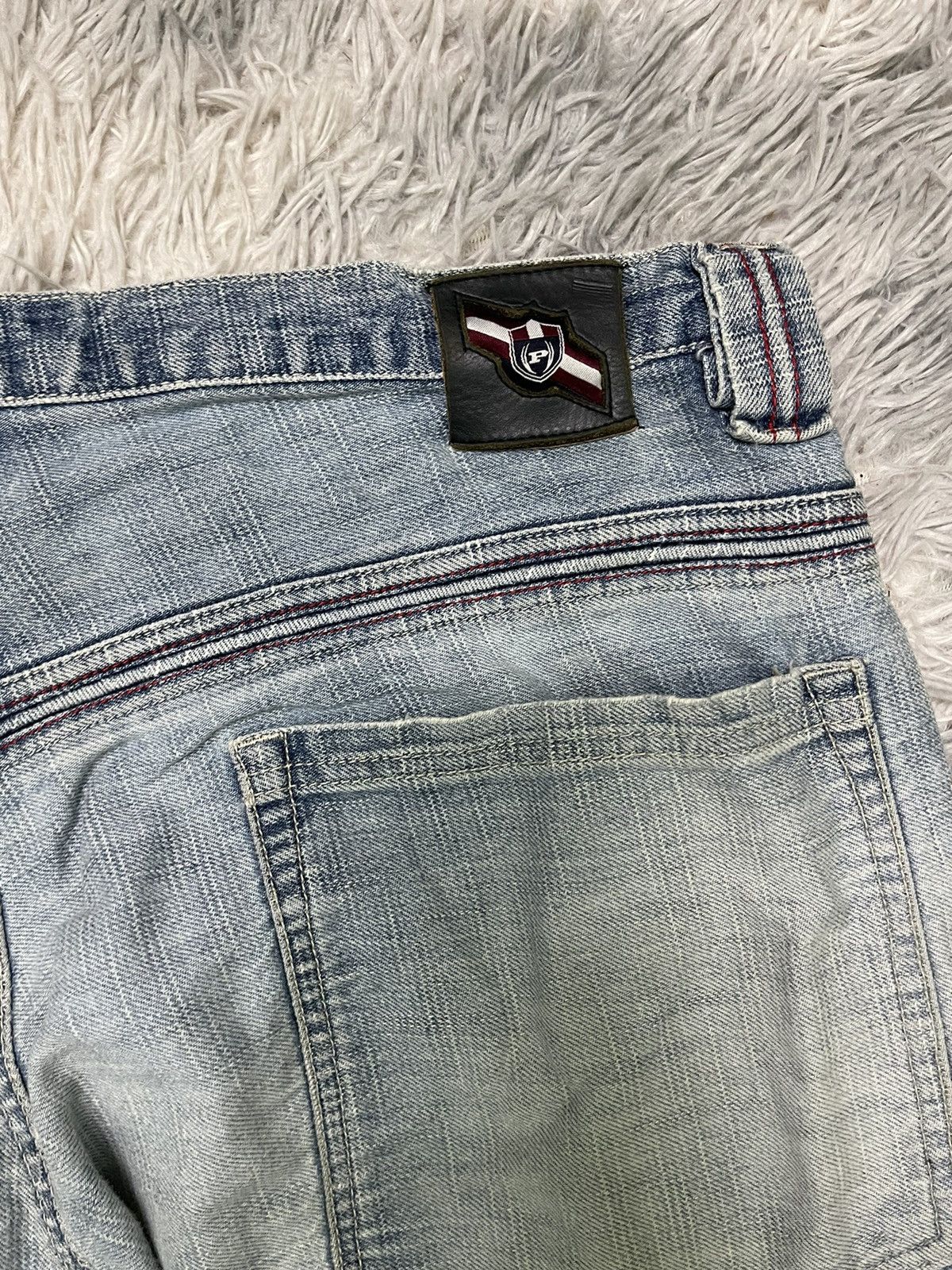 Phat Farm 2000s PHAT FARM BAGGY PANT STYLE DISTRESSED Size US 40 / EU 56 - 13 Thumbnail