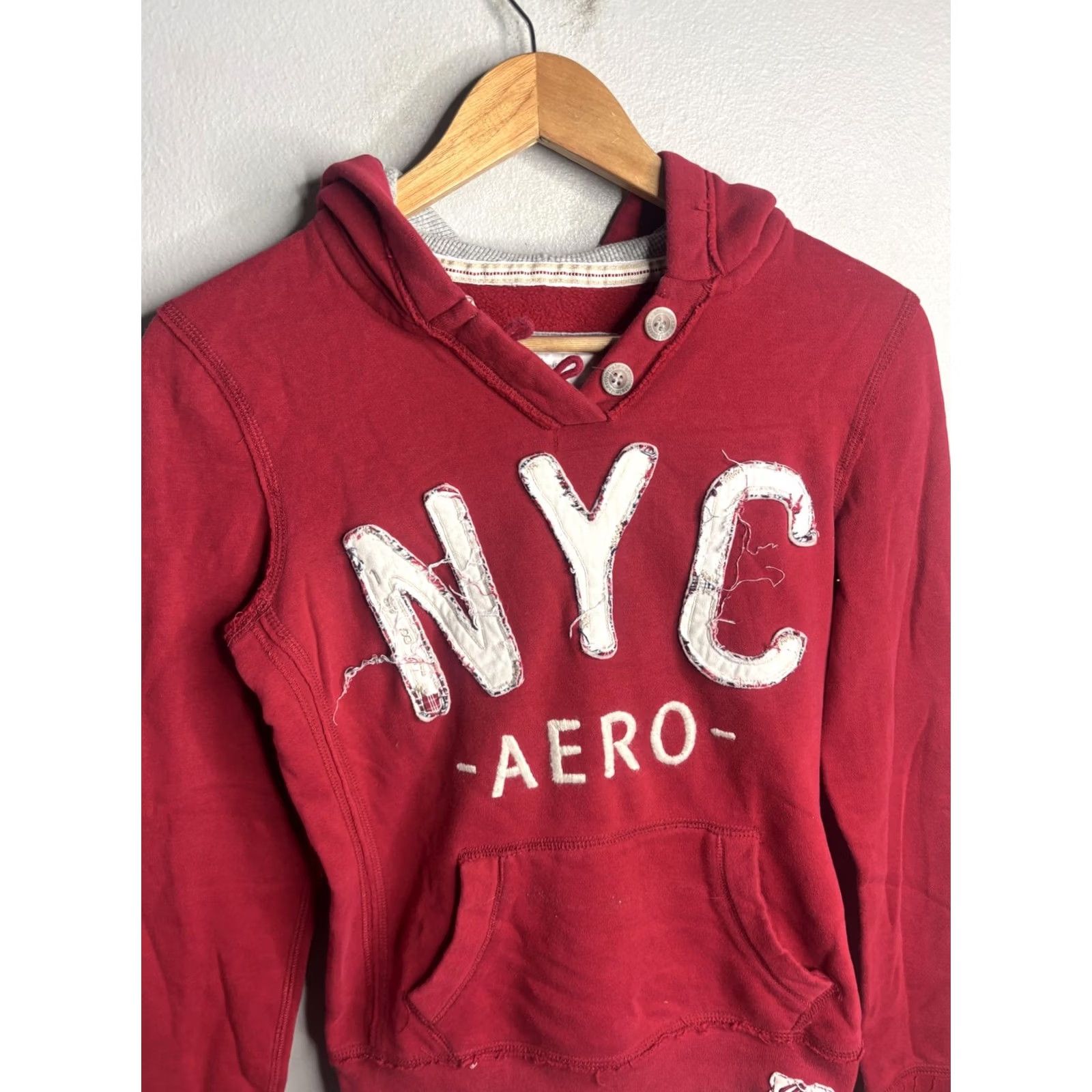 Aeropostale Aeropostale Hoodie Girls Small Red NYC Aero Fleece Pullover Sweatshirt Logo Y2K Size S / US 4 / IT 40 - 2 Thumbnail