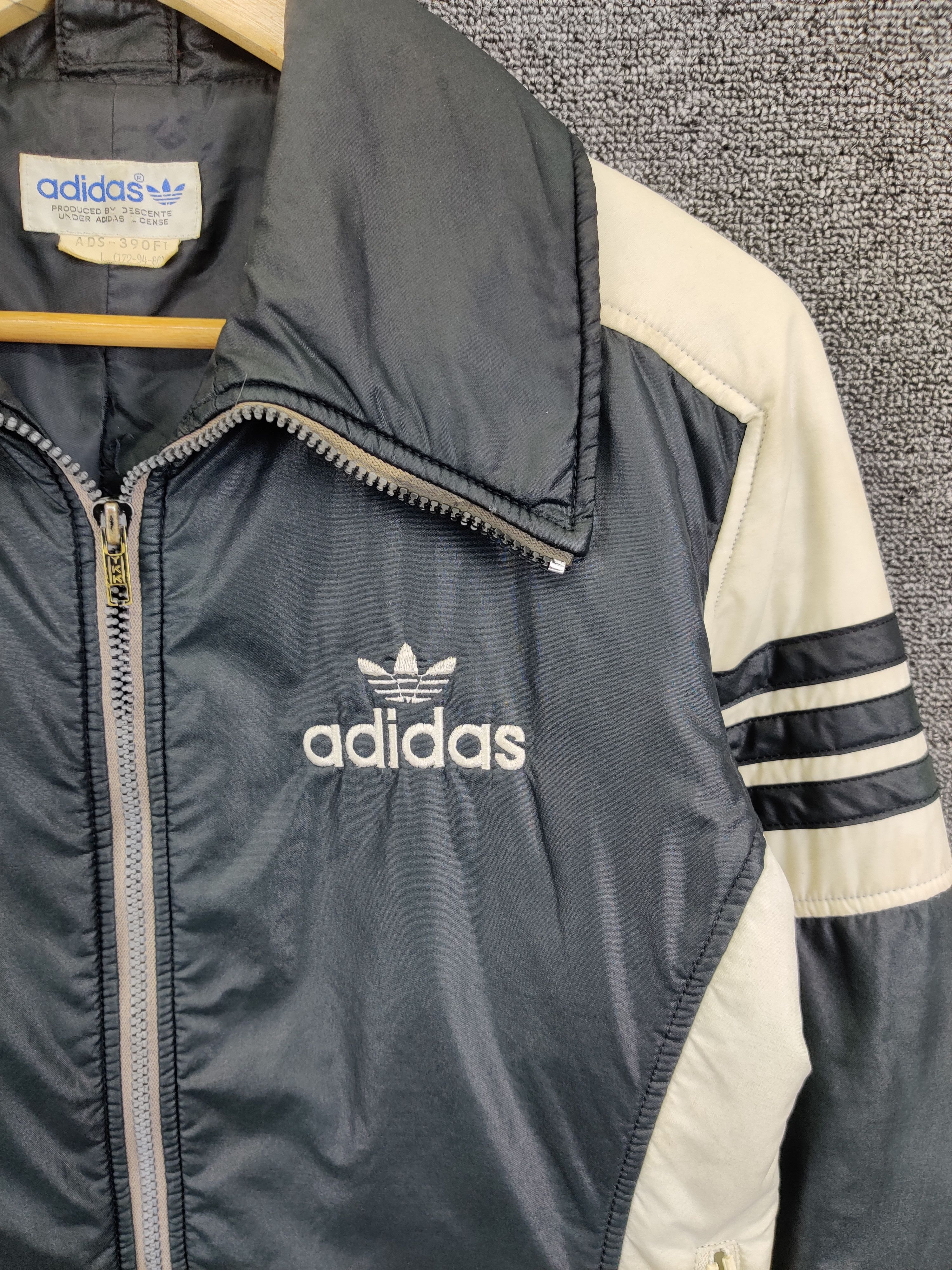 Adidas Vintage 90's Adidas Puffer Jacket Size US L / EU 52-54 / 3 - 7 Thumbnail