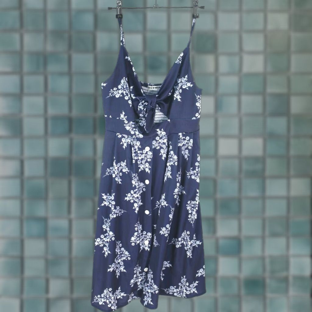 Vintage Ecowish Women's Tie Front Spaghetti Strap Floral Blue Summer Dress Adult Large 29" 30" Chest Sleeveless Florals Womens Size L / US 10 / IT 46 - 1 Thumbnail