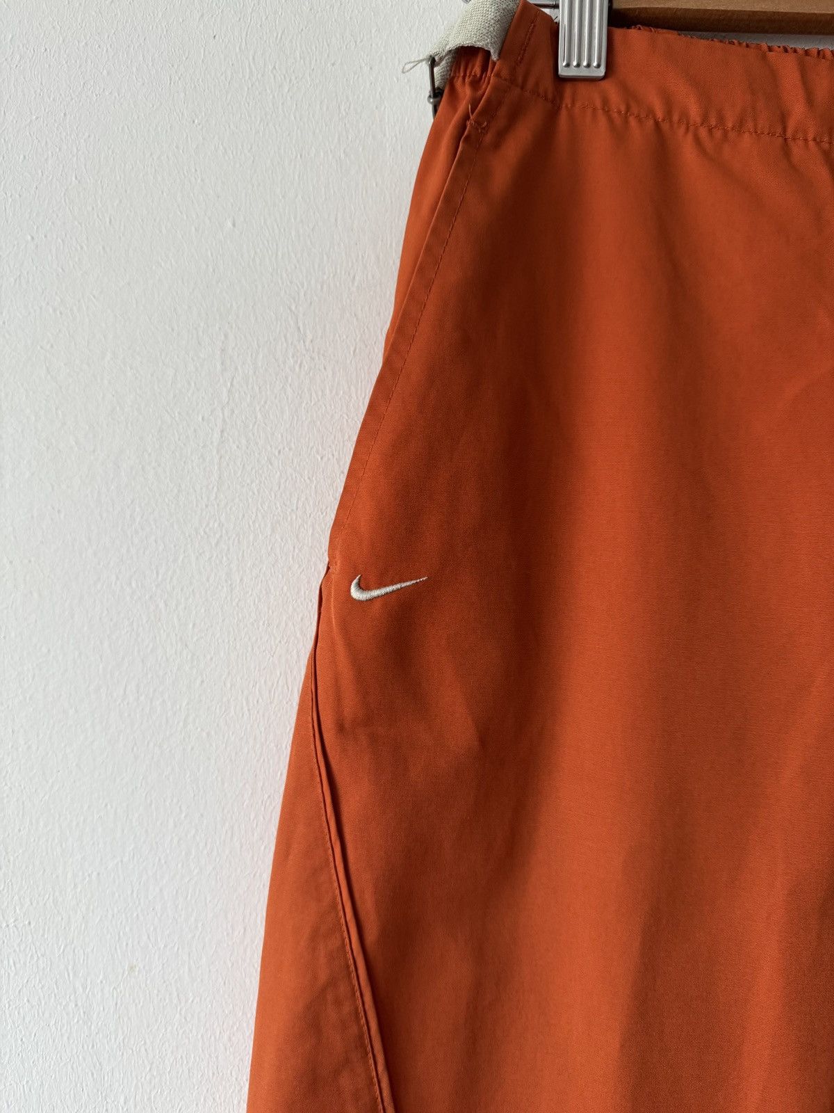 Nike 🔥🔥 Vintage Nike Orange Nylon Pants Size 30" / US 8 / IT 44 - 5 Thumbnail