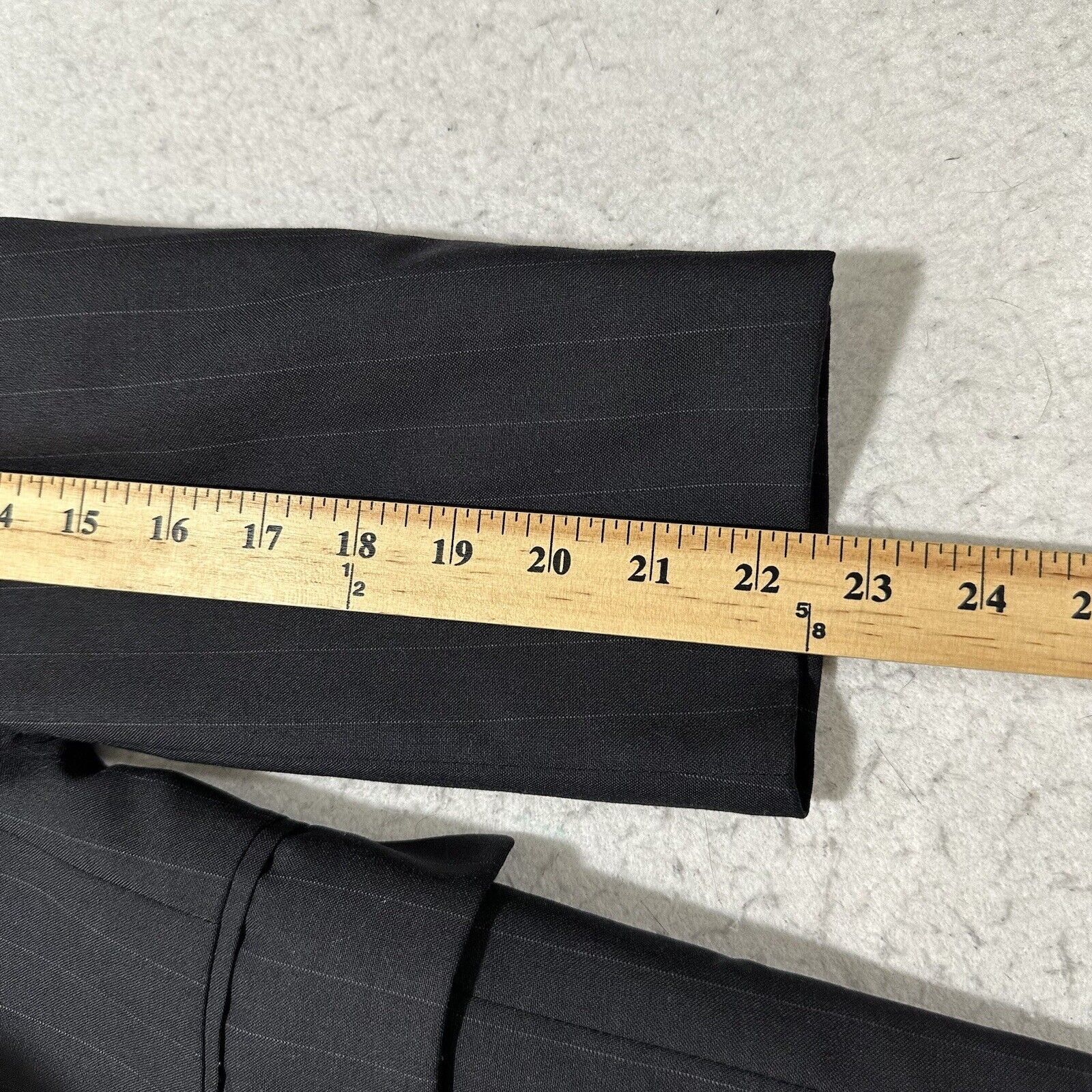 Jos. A. Bank Jos. A. Bank 42S 100% Wool Suit Jacket Dark Gray Coat Size 42S - 12 Thumbnail