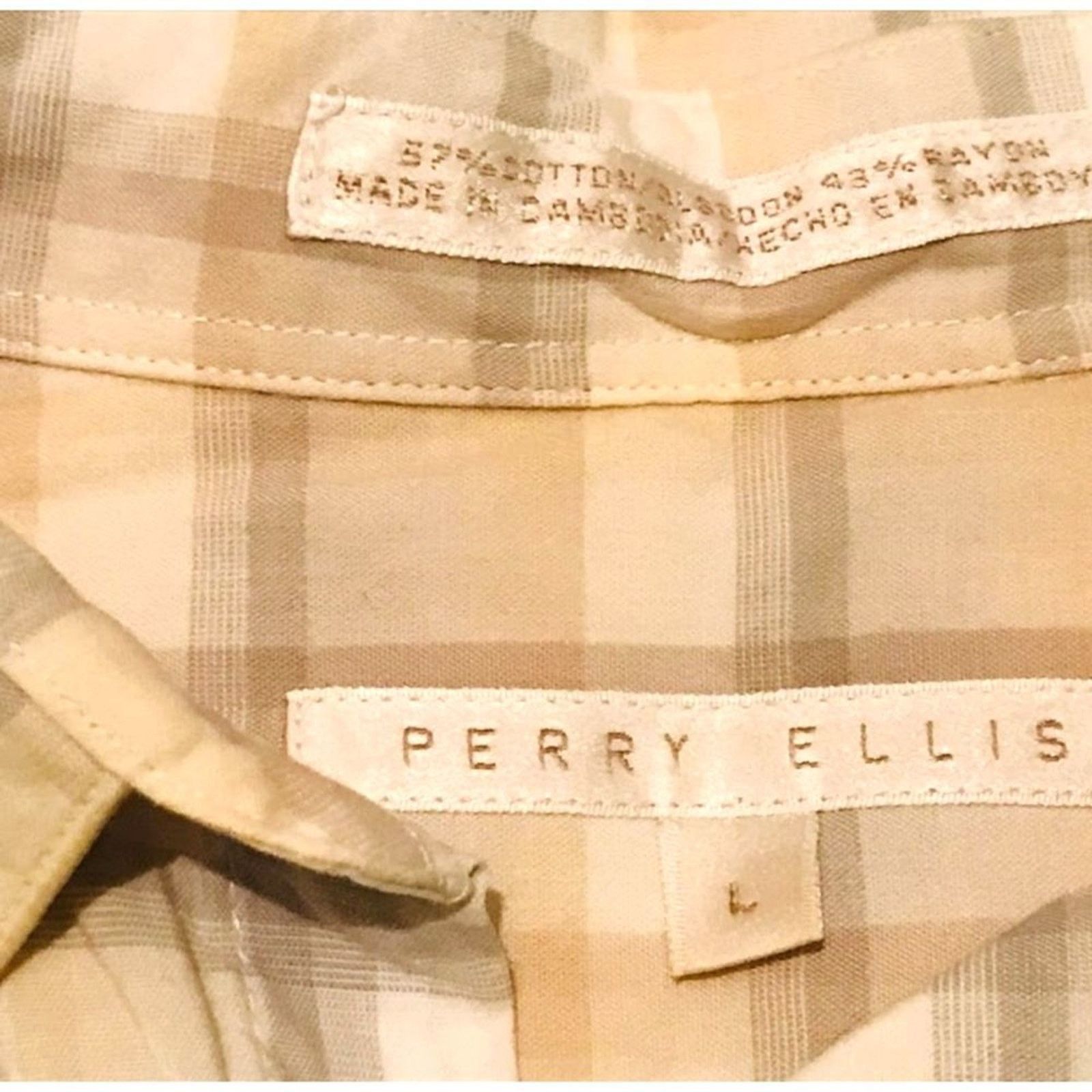 Perry Ellis Vintage Perry Ellis Men`s Shirt Beige Cream Plaid Short L Size US L / EU 52-54 / 3 - 5 Thumbnail
