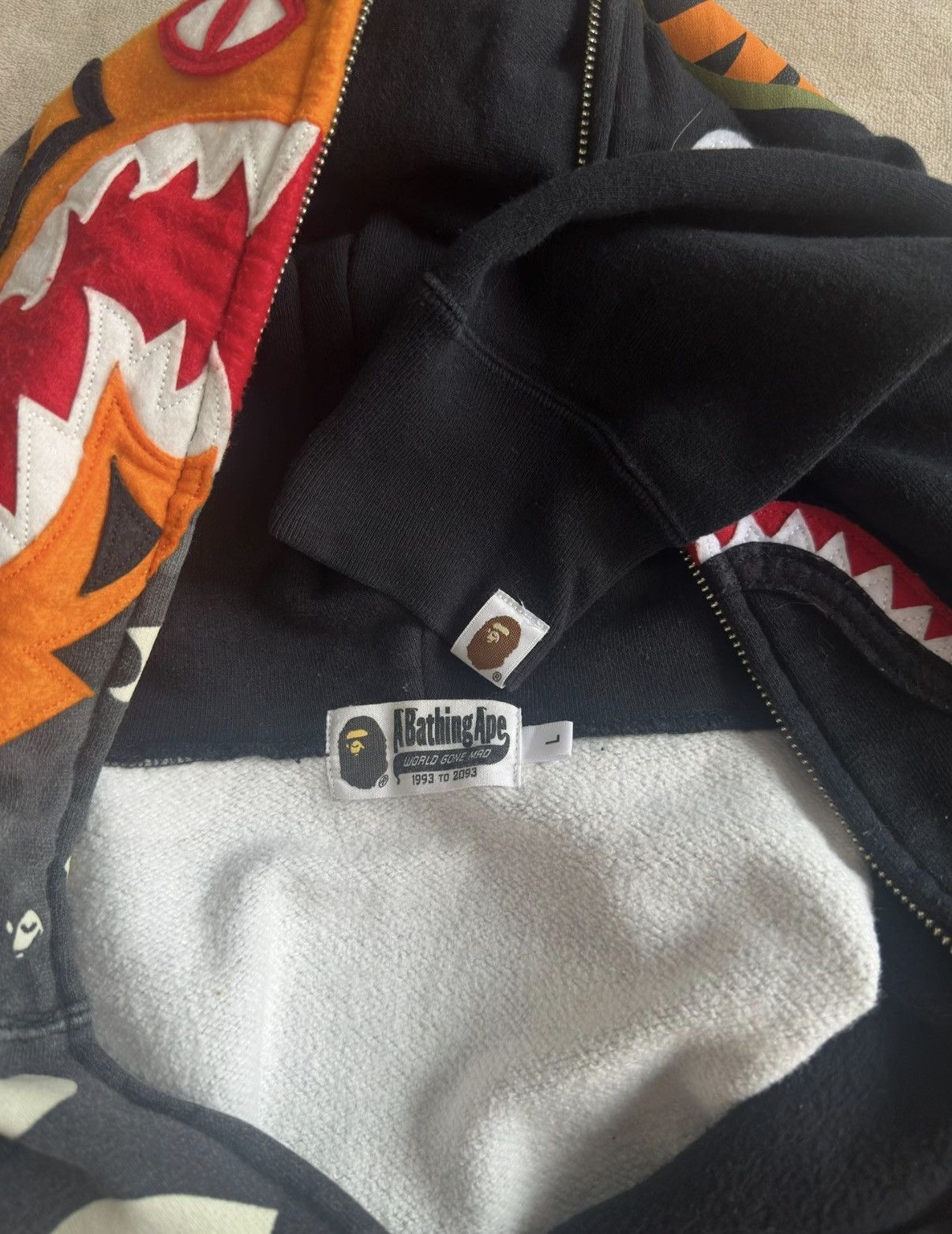 Bape BAPE Shark Head Color Block Camo Jacket K5 Size US L / EU 52-54 / 3 - 3 Thumbnail
