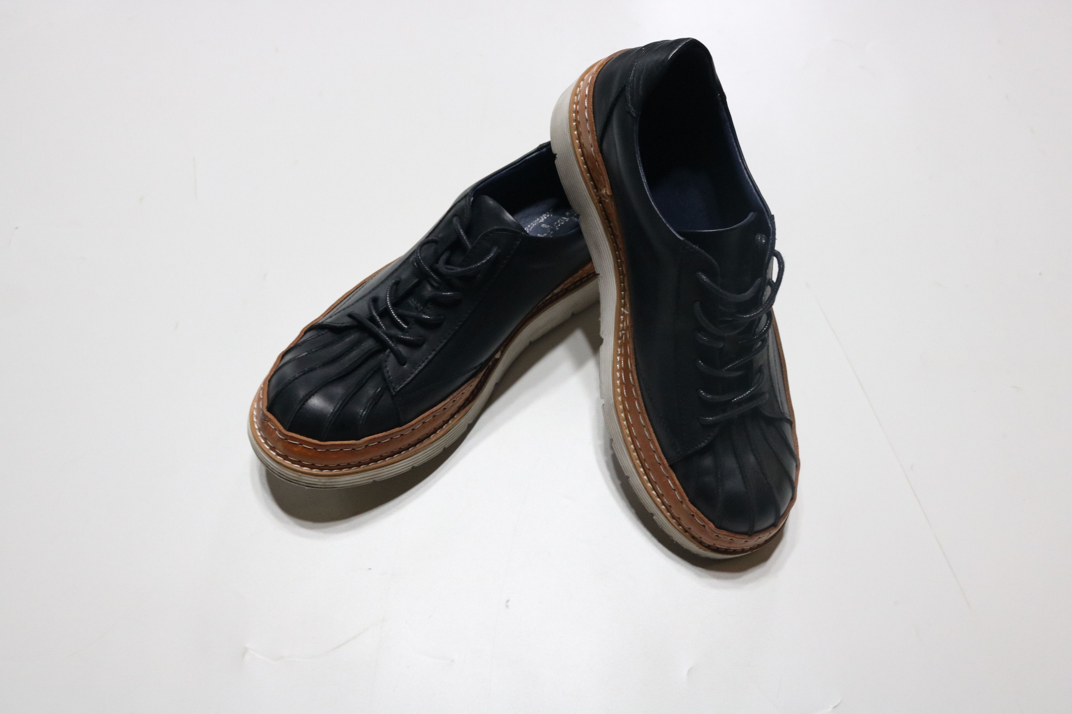 Japanese Brand WHOOP DE DOO leather shoes Size US 9 / EU 42 - 5 Thumbnail