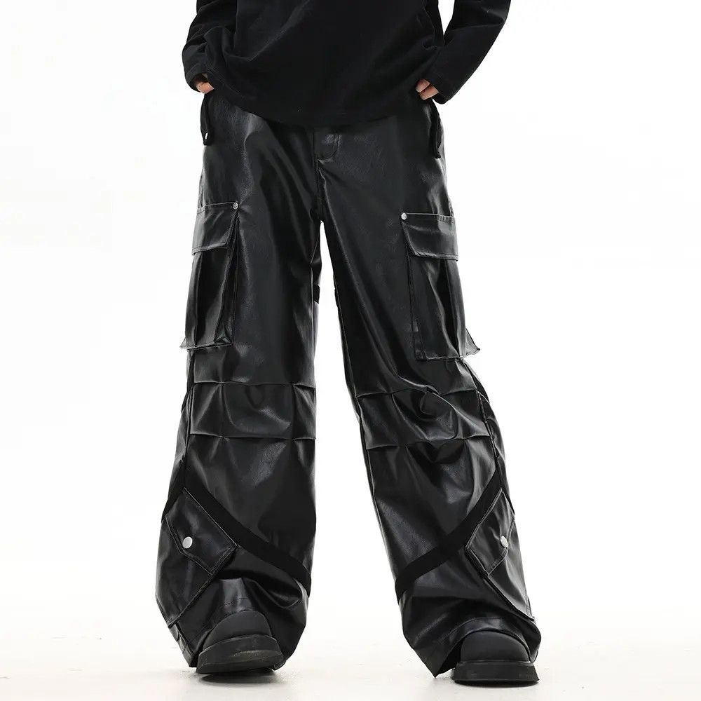 Jean Black Baggy Cargo PU Leather Jeans Size US 32 / EU 48 - 2 Thumbnail