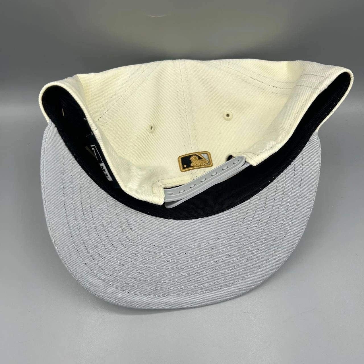 New Era Los Angeles LA Dodgers Hat Men White Blue MLB Snap Back Cap Size ONE SIZE - 8 Thumbnail