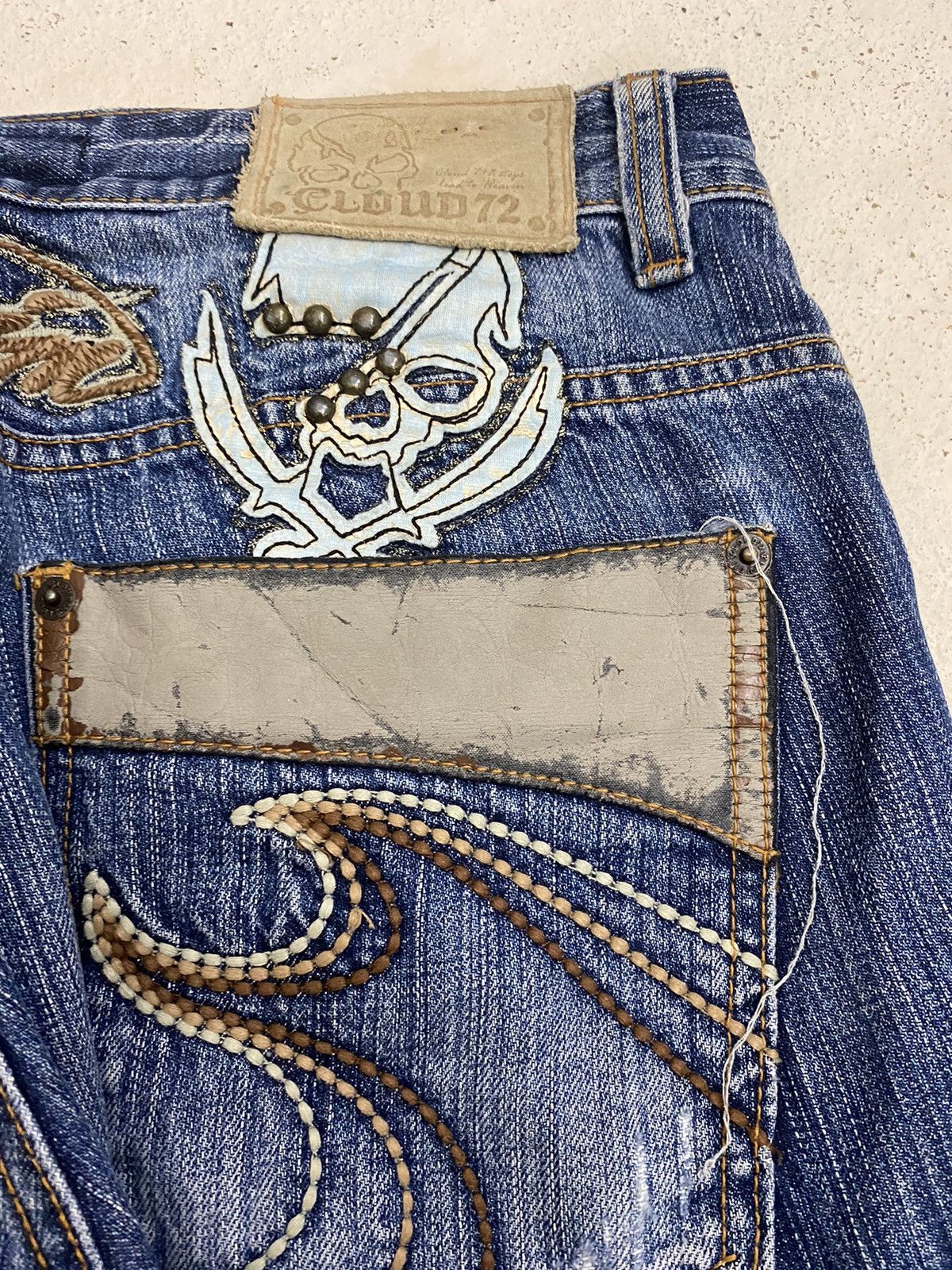 If Six Was Nine × Japanese Brand × Le Grande Bleu (L.G.B.) Cloud 72 Denim Surf Patch of Pirates Blue Way Distressed Size US 33 - 19 Thumbnail