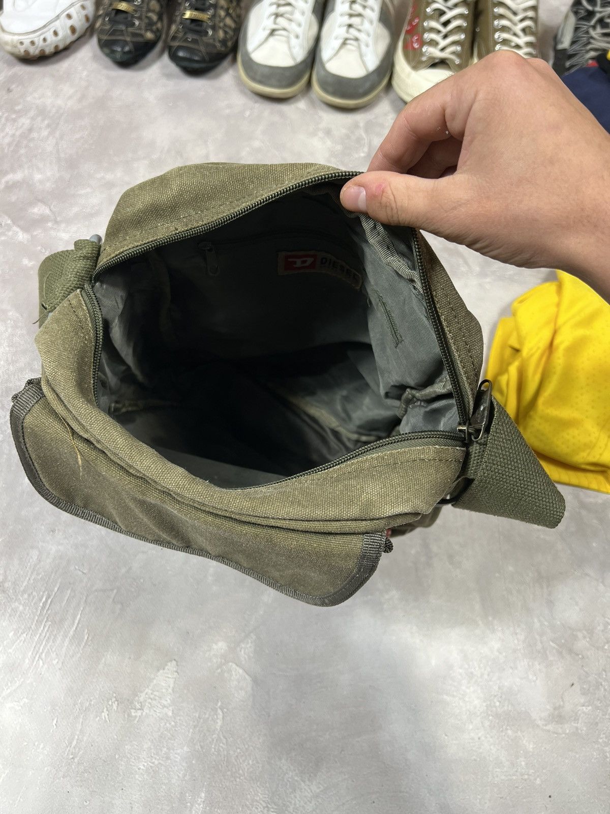 Japanese Brand × Vintage Vintage Diesel Y2k Crossbody Bag Size ONE SIZE - 13 Thumbnail