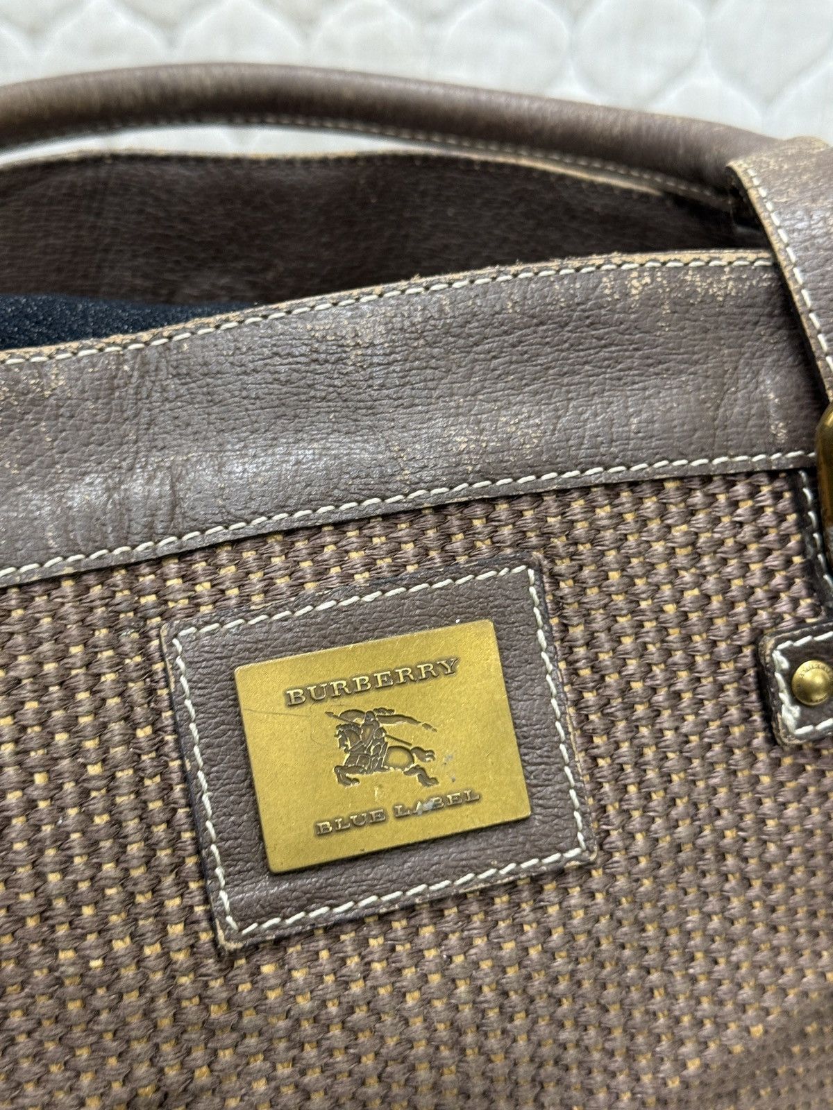Burberry 🔥🔥🔥ARCHIVE BURBERRY BAG Size ONE SIZE - 2 Thumbnail