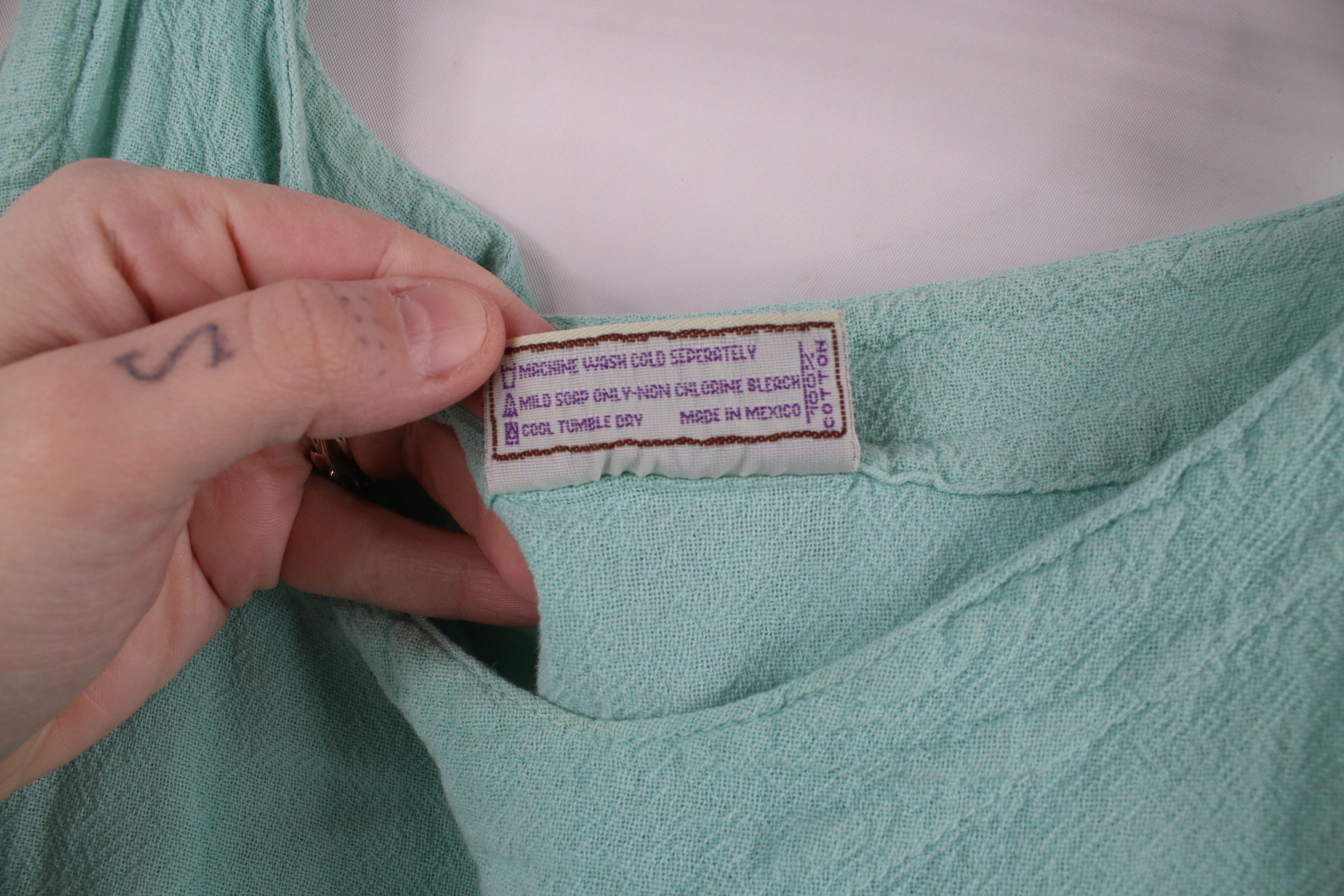 Vintage Vintage 90s Streetwear Gauzy Cotton Open Shoulder T-Shirt Size L / US 10 / IT 46 - 7 Thumbnail