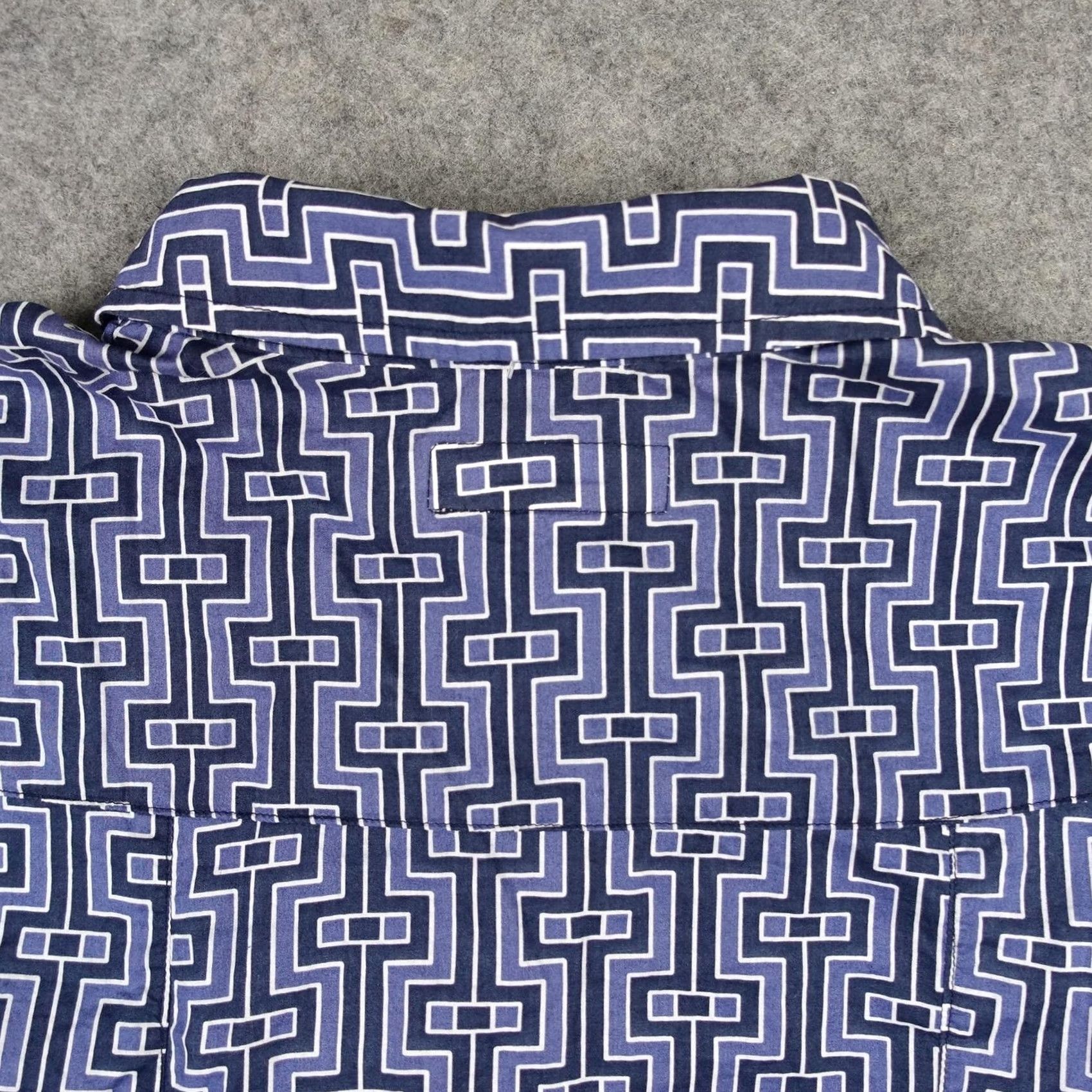 Michael Kors Michael Kors Shirt Womens XL Blue Geometric Print Button Up Cotton Top Work Col 100% Cotton Button-Up Breathable Lightweight Casual Long Sleeve Girls? Size XL / US 12-14 / IT 48-50 - 6 Thumbnail
