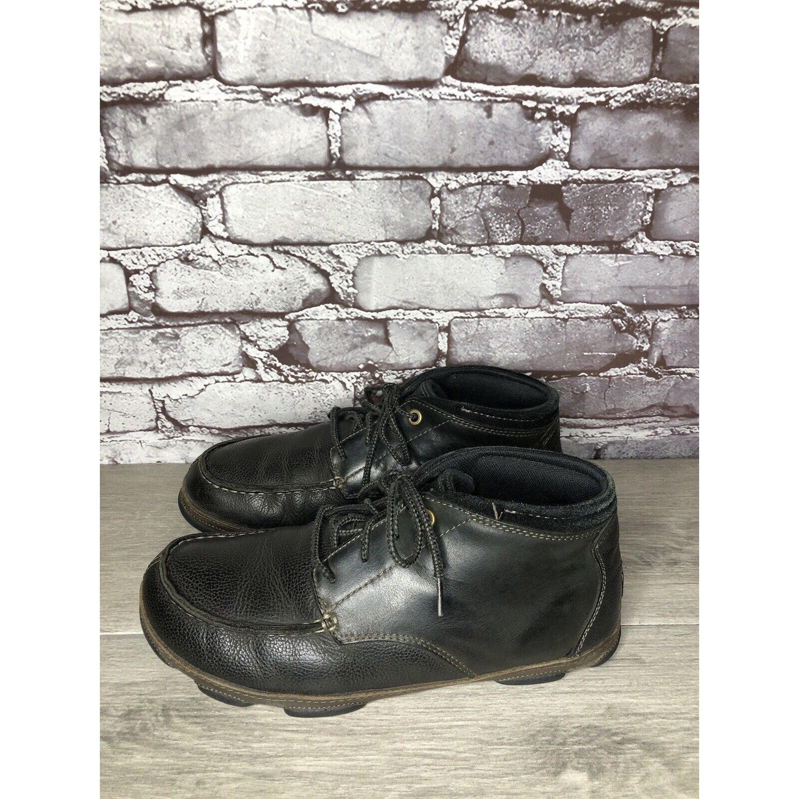 Olukai OluKai Hamakua Chukka Black Leather Lace Up Boots Men Sz 9.5 Size US 9.5 / EU 42-43 - 13 Thumbnail