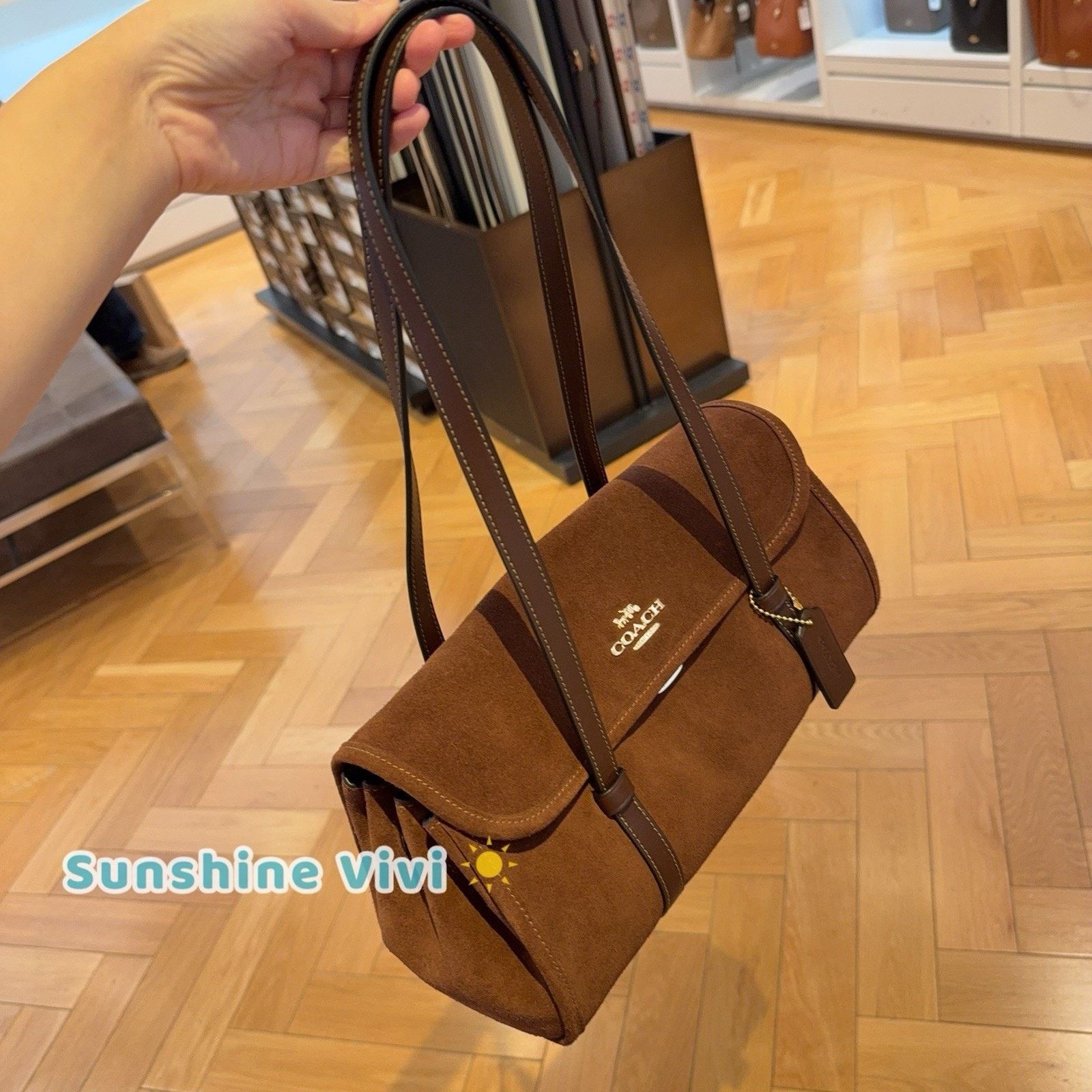 Coach NWT Coach Bridget Shoulder Bag CDB06 Vintage Brown/Maple Size ONE SIZE - 5 Thumbnail