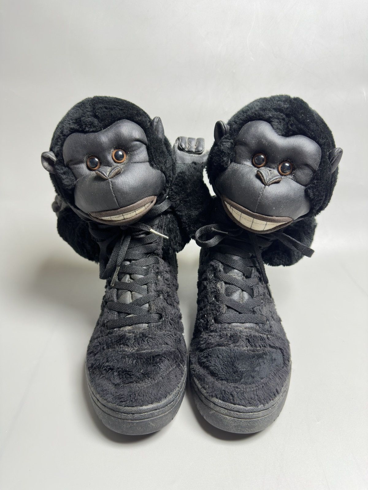 Adidas × Jeremy Scott Adidas Jeremy Scott Gorilla Low Top Sneakers Size US 7.5 / EU 40-41 - 1 Thumbnail