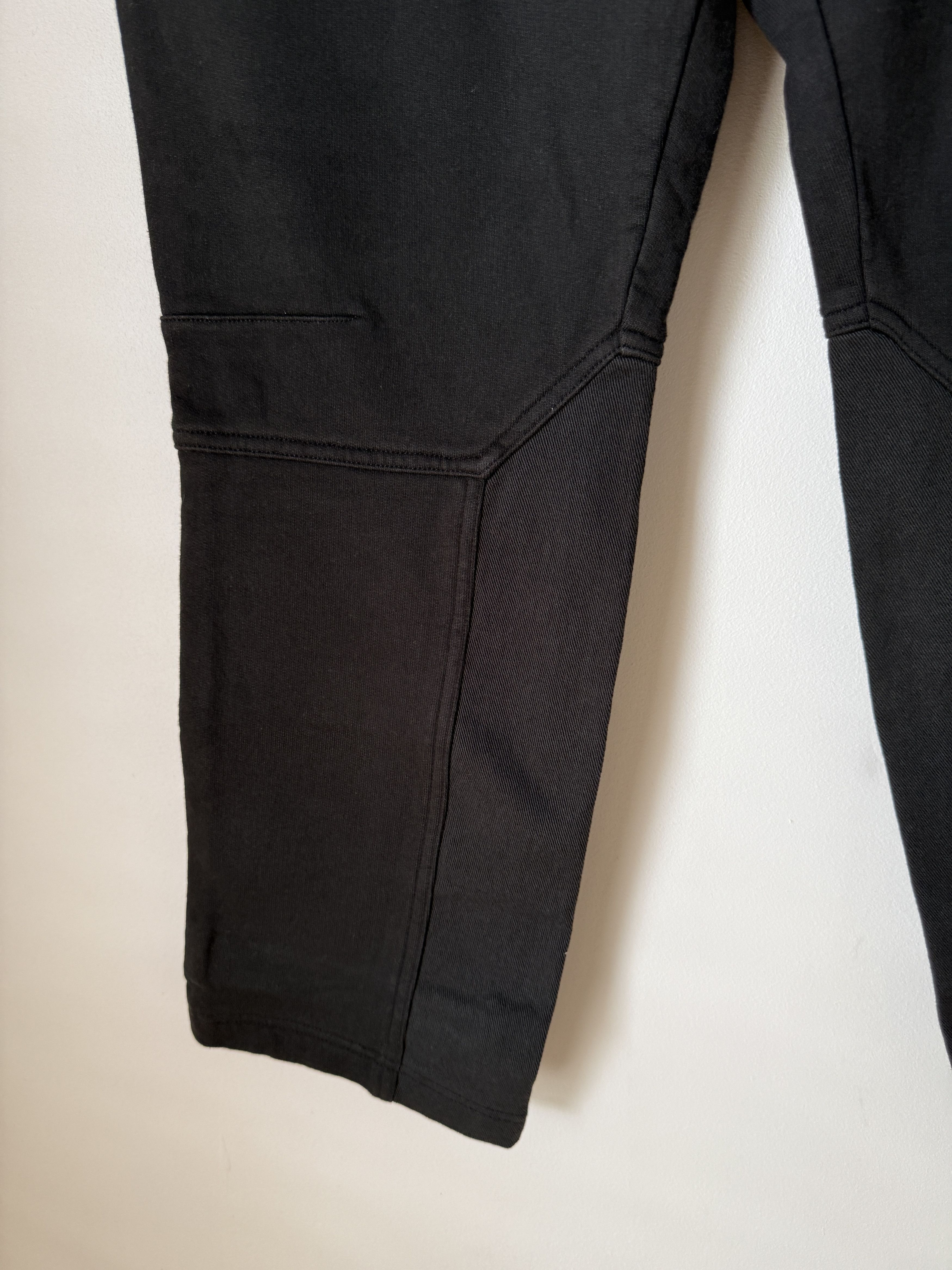EX INFINITAS TAPERED BLACK FLEECE ZIP BOARD TRACKPANTS. SIZE M Size US 32 / EU 48 - 4 Thumbnail