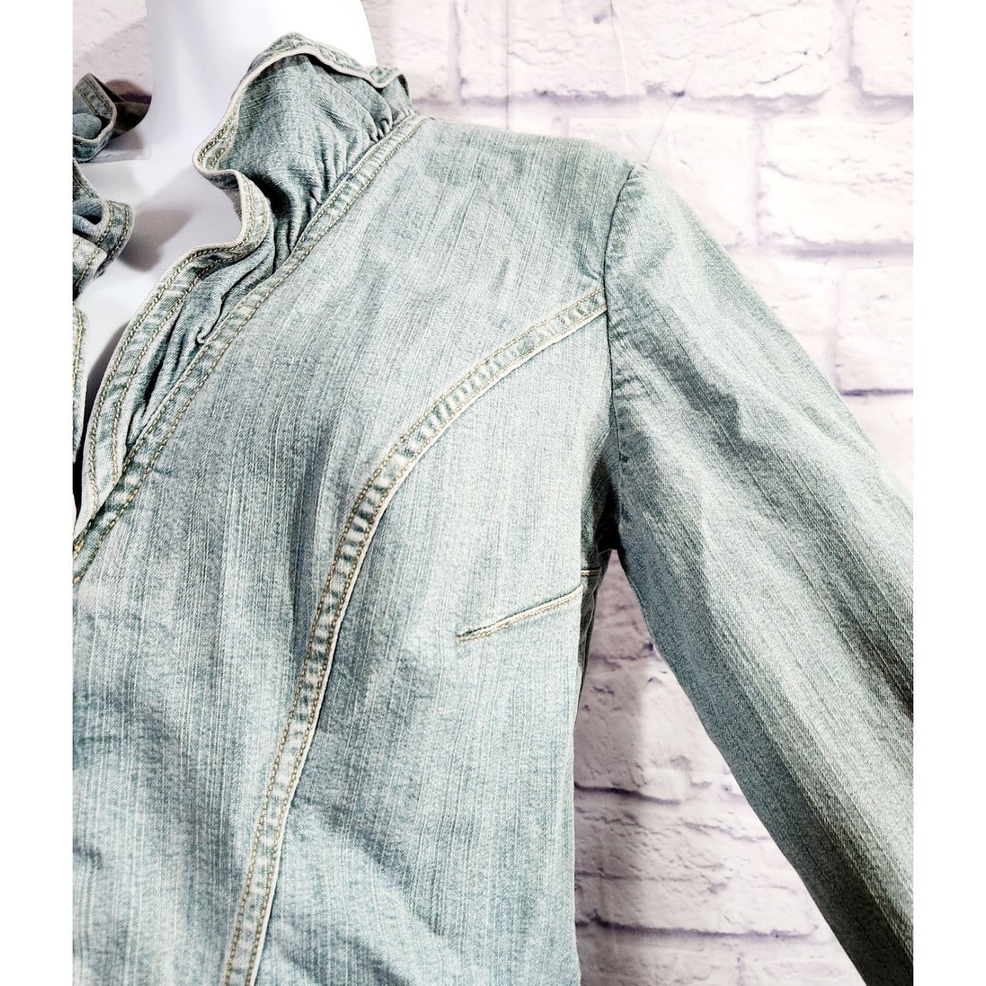 Other VTG Company Ellen Tracy Stonewash Ruffled Denim Jacket 6 Size M / US 6-8 / IT 42-44 - 3 Thumbnail