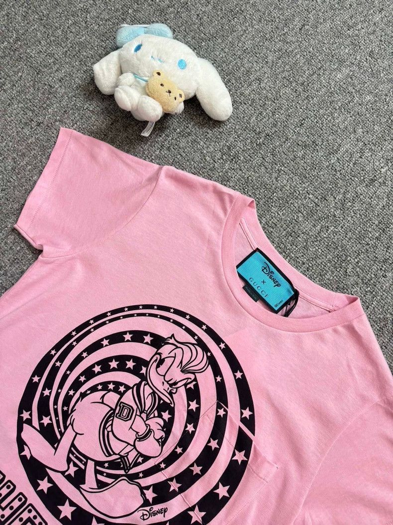 Gucci GucciPink Donald Duck short sleeves 2503-Nextarrow Size XS / US 0-2 / IT 36-38 - 4 Thumbnail