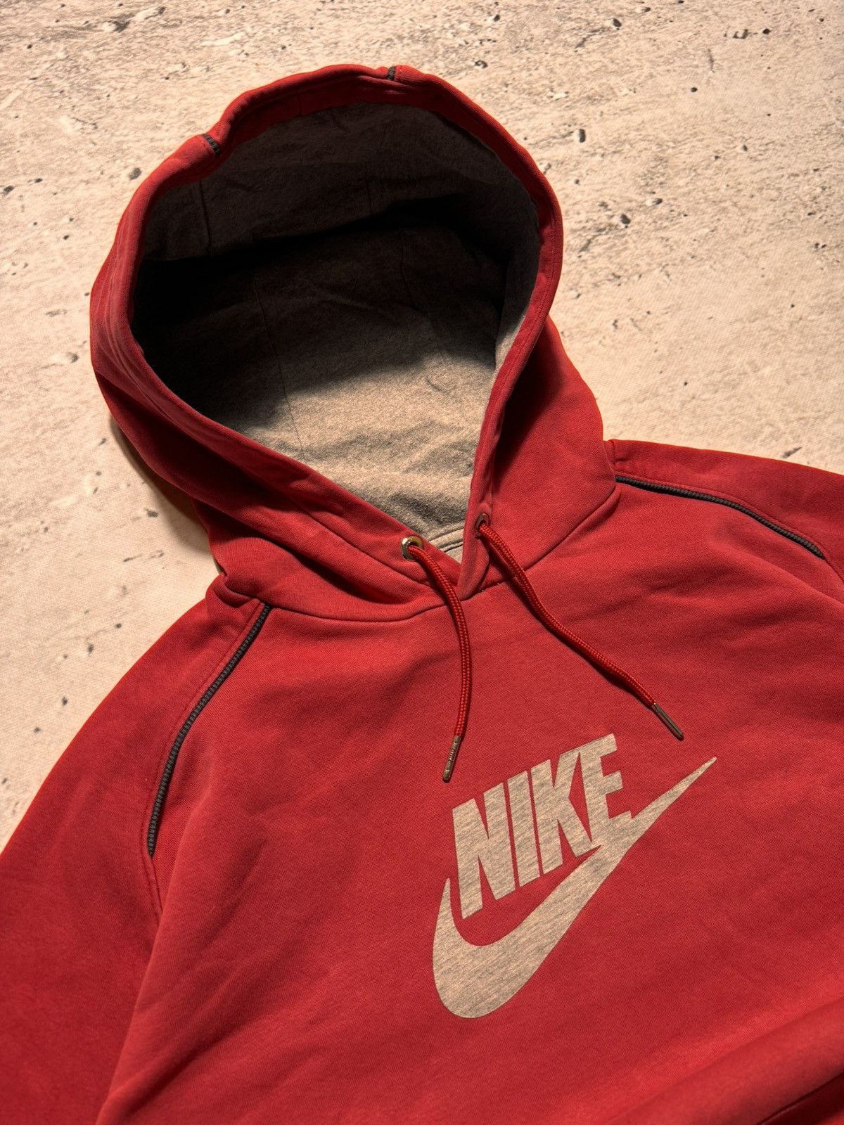 Nike × Vintage NIKE VINTAGE CENTER LOGO OVERSIZE BOXY HOODIE Size US L / EU 52-54 / 3 - 3 Thumbnail