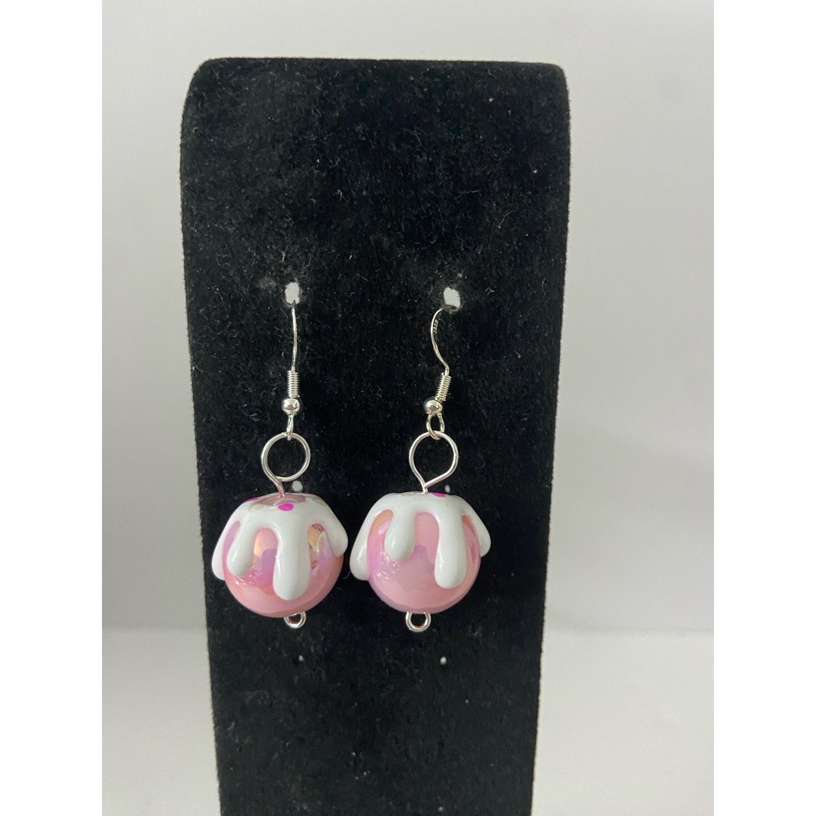 Handmade Pink ice cream scoop earrings Size ONE SIZE - 1 Thumbnail