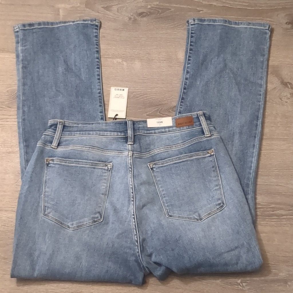 Judy Blue Judy blue distressed mid rise bootcut jeans size 16W Size 38" / US 16 / IT 52 - 8 Thumbnail