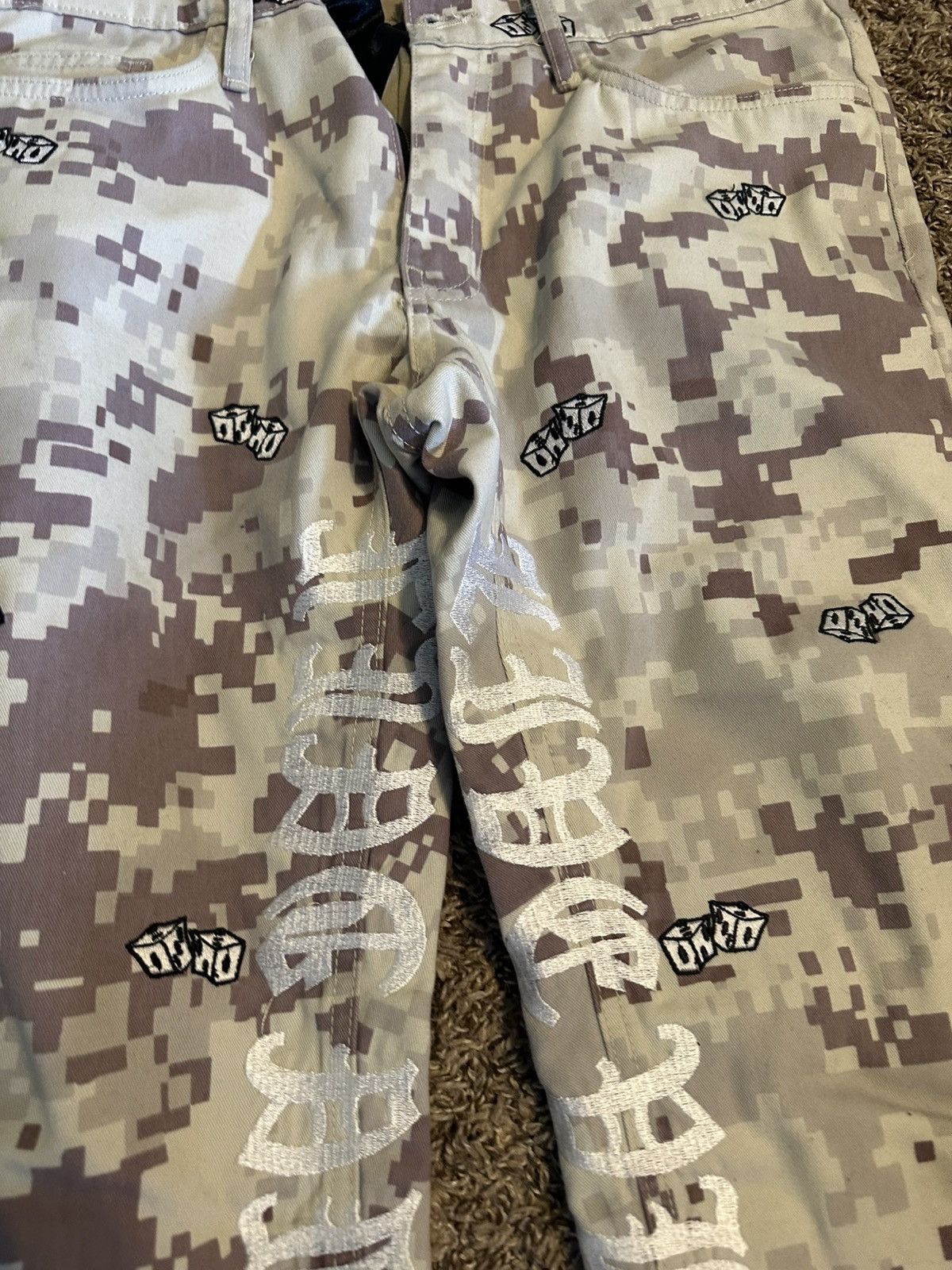 Vlone Digital Camo Pants Size US 32 / EU 48 - 2 Thumbnail