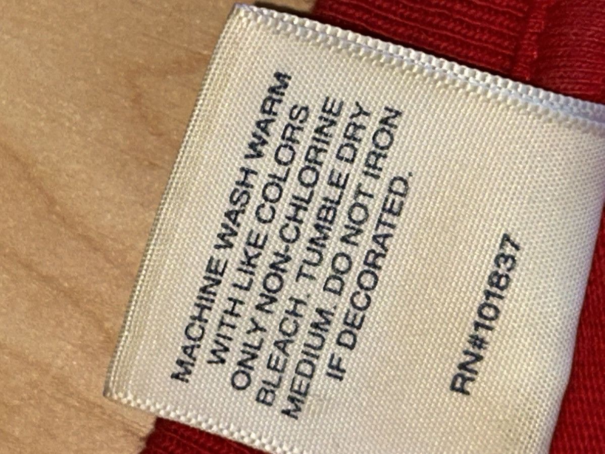 Supreme Still pissed Tee Size US M / EU 48-50 / 2 - 4 Thumbnail