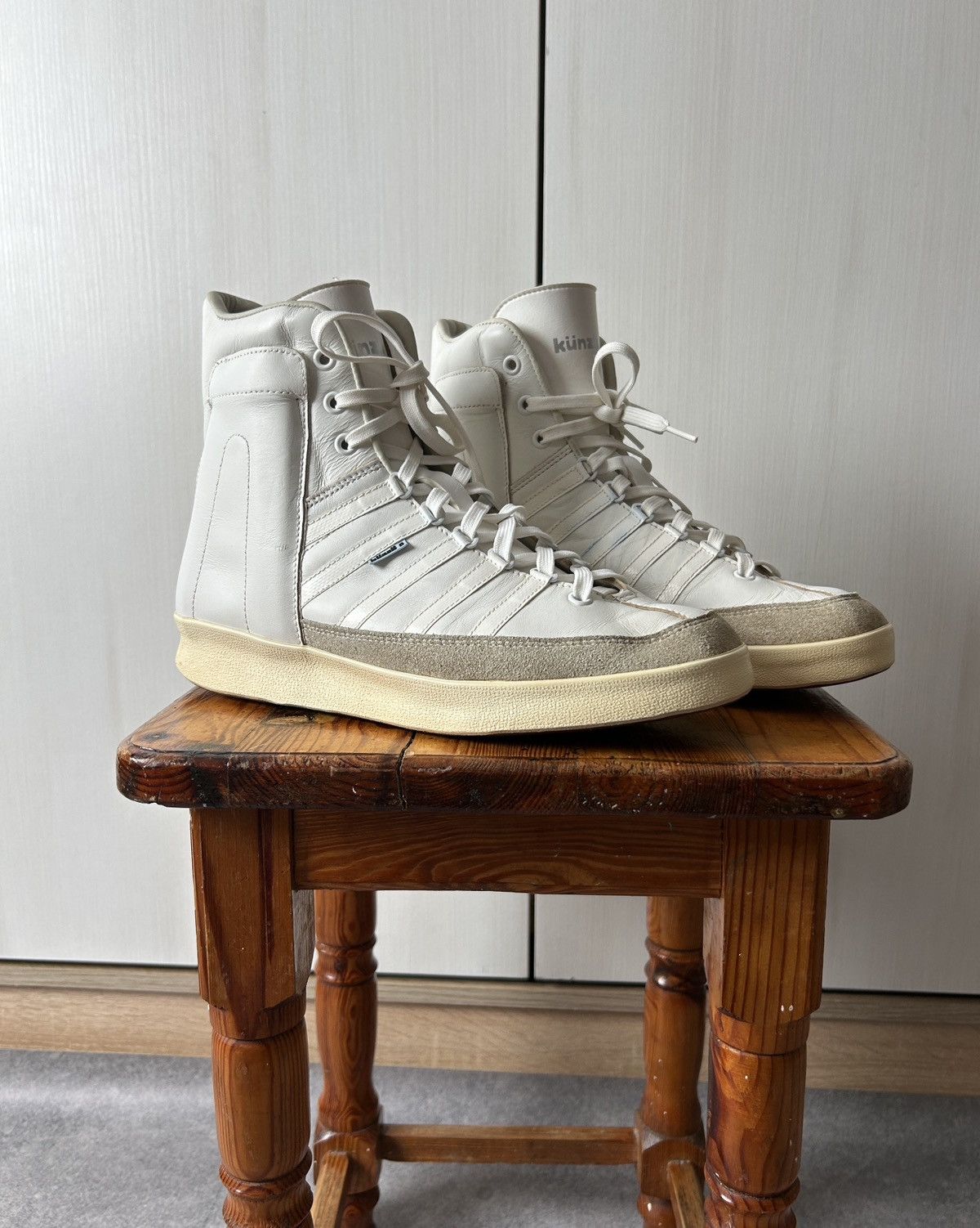 K-Swiss Vintage Künzil white pro plus hi-top shoes mens Size US 9.5 / EU 42-43 - 1 Thumbnail