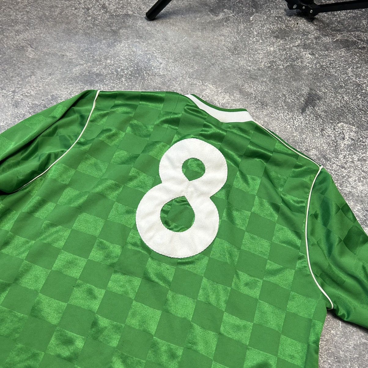 Umbro Vintage Umbro 8 Number Player 90’s Soccer longsleeve Size US L / EU 52-54 / 3 - 2 Thumbnail