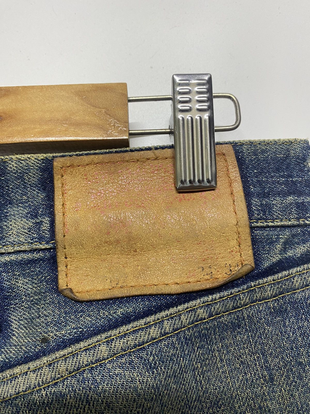 Levi's Levis BE 502 Button J22 Selvedge Distressed Denim Jeans Size US 34 / EU 50 - 18 Thumbnail