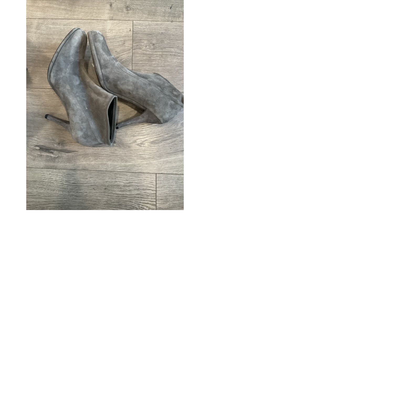 Stuart Weitzman STUART WEITZMAN GLOVE Topo Suede Ankle Booties Boots 8 1/2 Gray Women Shoes Suede Ankle Booties with Round Toe High Heel Pull On Size ONE SIZE - 9 Thumbnail
