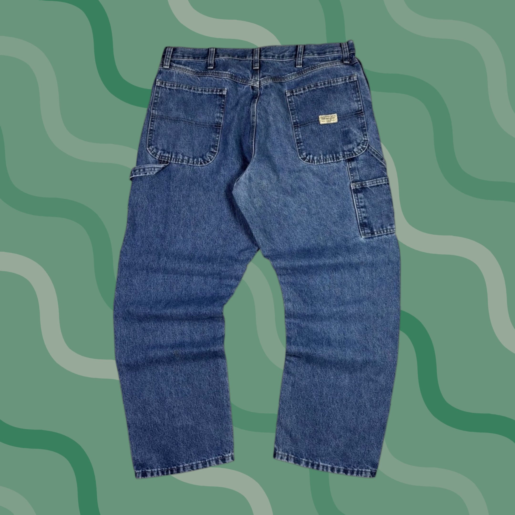 Wrangler VINTAGE Wrangler Carpenter Jeans Blue Denim Regular Fit Mens Size 34x30 Distressed 90s Size US 34 / EU 50 - 1 Thumbnail