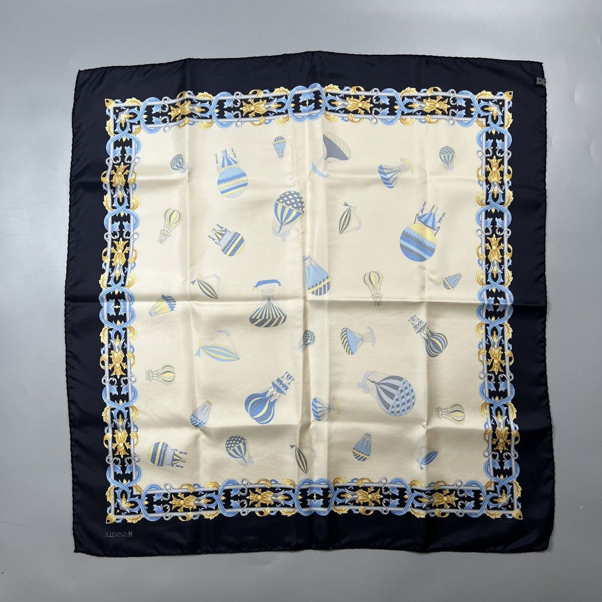 E. Marinella E. Marinella Napoli Balloons Silk Scarf (Y0598) Size ONE SIZE - 4 Thumbnail