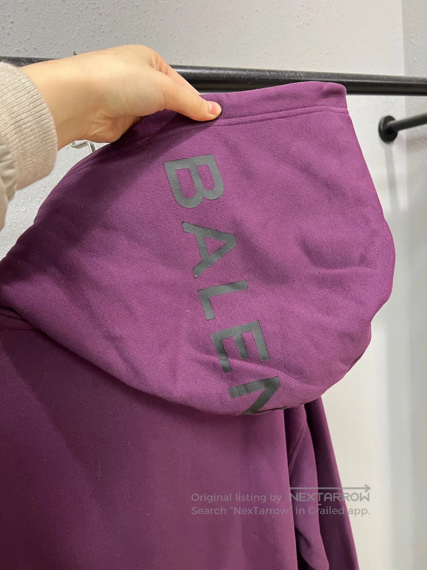 Balenciaga Balenciaga Hat Logo Hoodie| Size US S / EU 44-46 / 1 - 3 Thumbnail