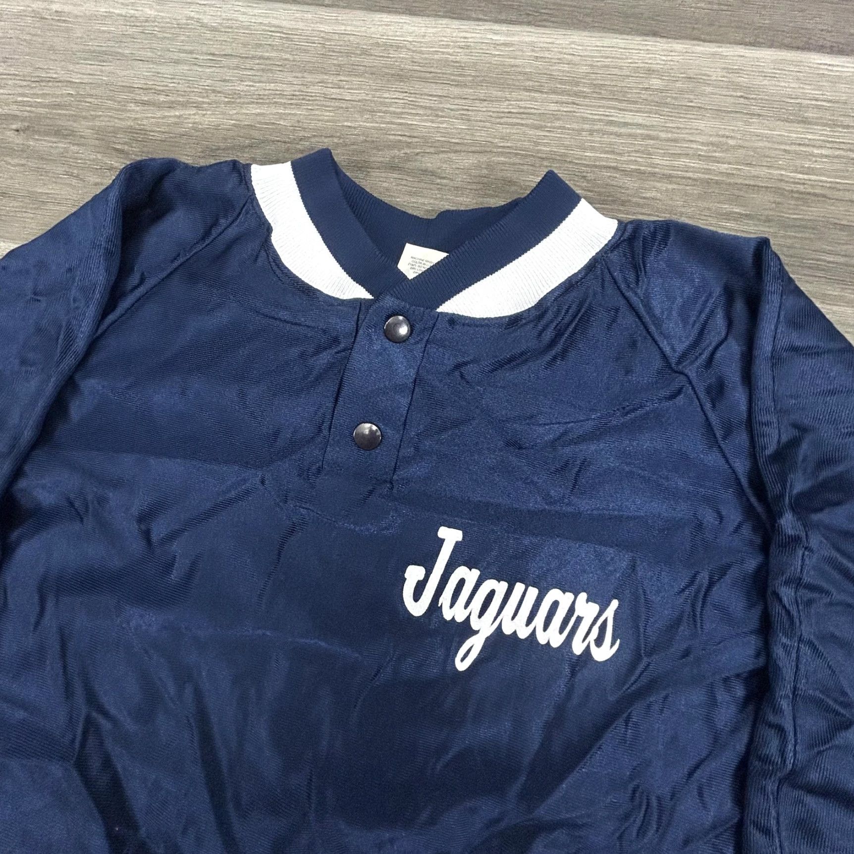 Wilson VINTAGE Wilson Warmup Shirt Jacket Mens 40 Satin Snap Pullover 80s USA blue navy Jaguars Size US L / EU 52-54 / 3 - 5 Thumbnail