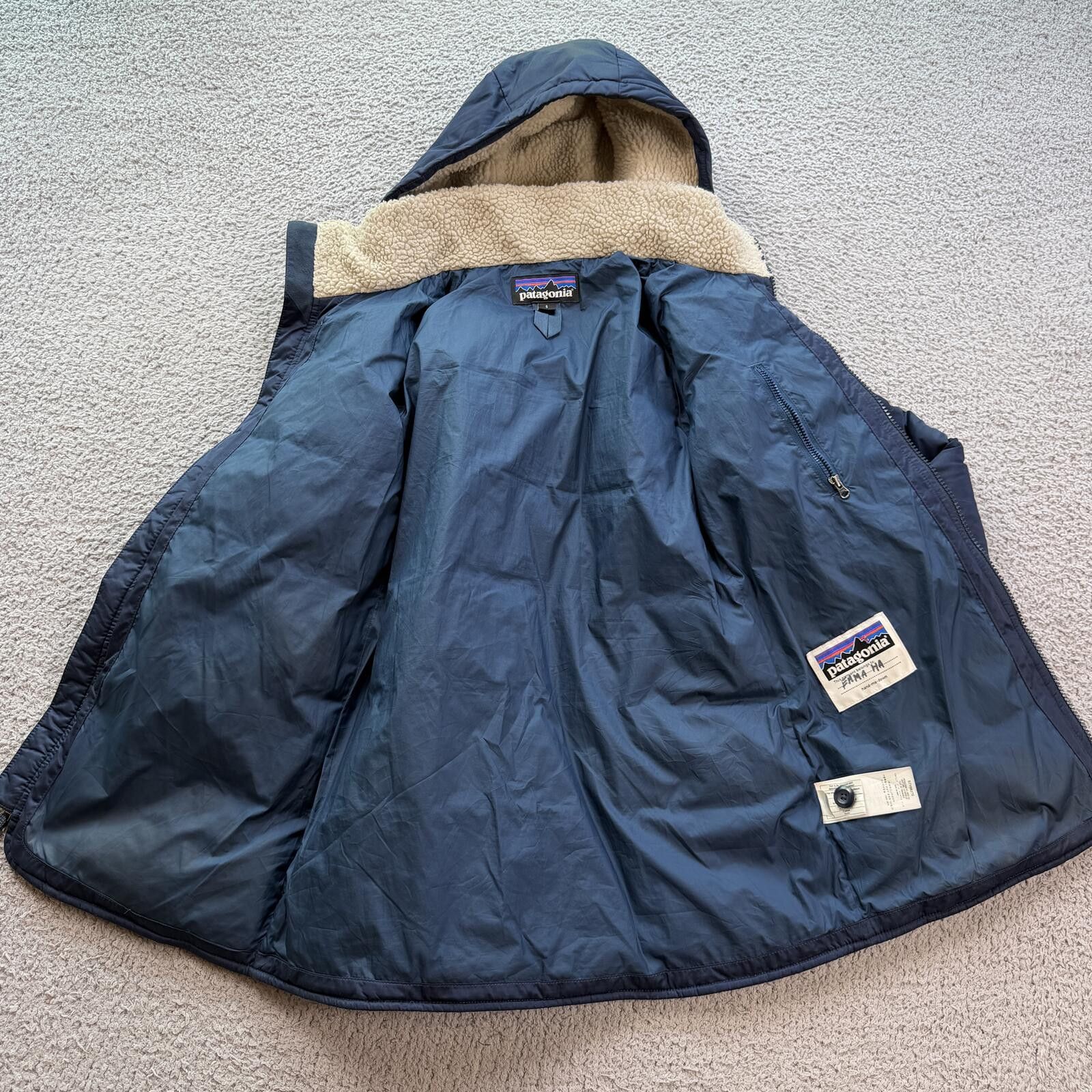 Patagonia Patagonia Navy Down Hooded Parka Jacket S Fleece Winter Coat Size S / US 4 / IT 40 - 4 Thumbnail