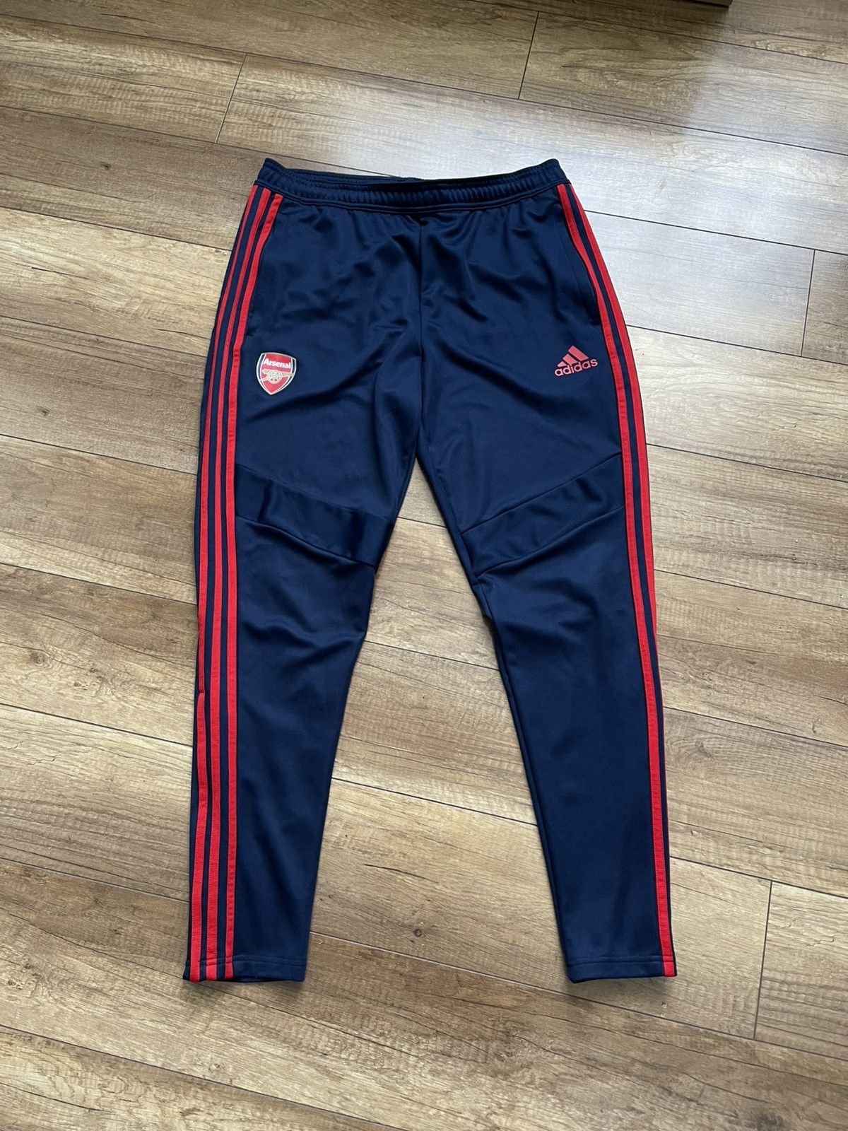 Adidas Adidas Arsenal Sweatpants Track Pants Size US 34 / EU 50 - 2 Thumbnail