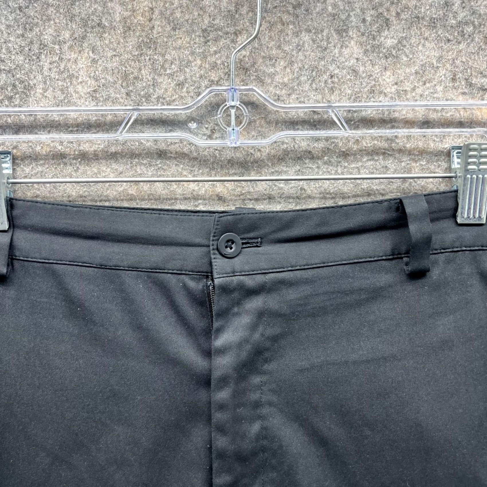 Nike VINTAGE Nike Shorts Men 38 Black Chino Flat Athletic Golf Dri Fit Swoosh Golf Shorts Mens Size US 38 / EU 54 - 4 Thumbnail