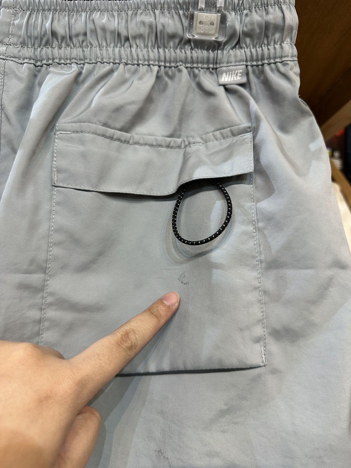 Nike Nike Tuned Air Shorts Pants Size US 30 / EU 46 - 5 Thumbnail