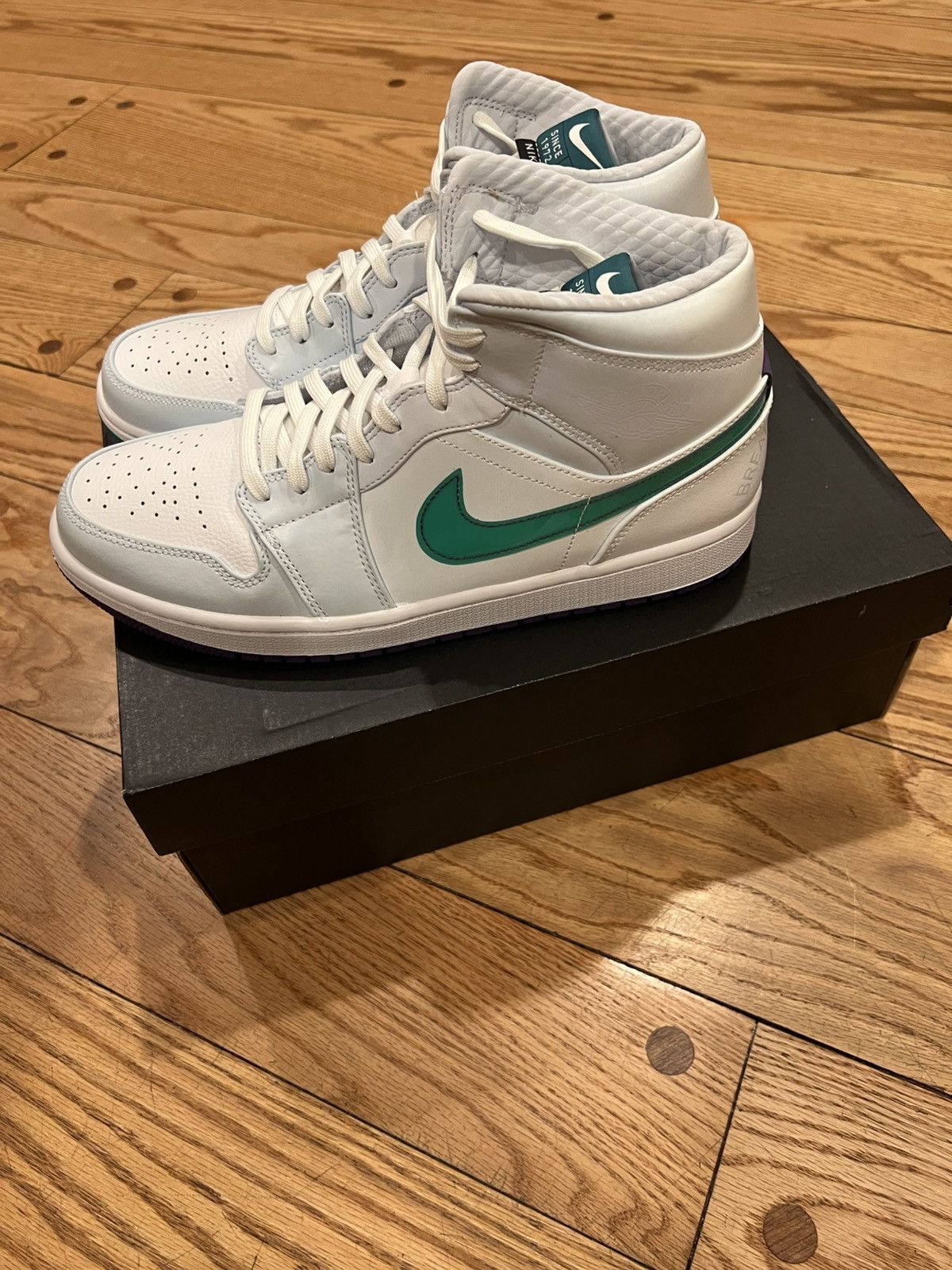 Air Jordan Mid SE Luka Doncic Pre Game Mindfulness