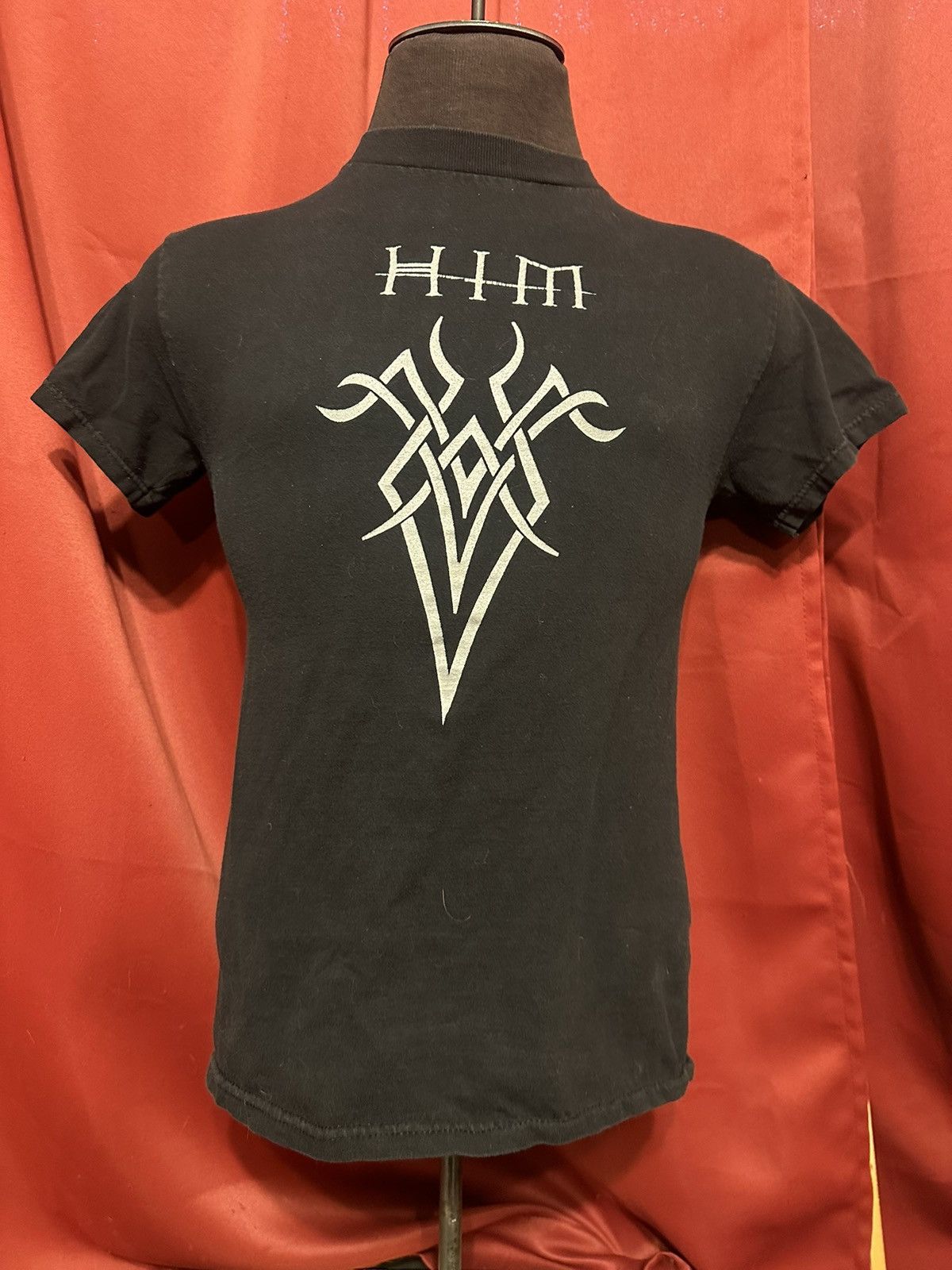 Band Tees × Vintage Vintage HIM Band Tshirt Y2K Heartogram Band Tee Grail Size US S / EU 44-46 / 1 - 1 Thumbnail