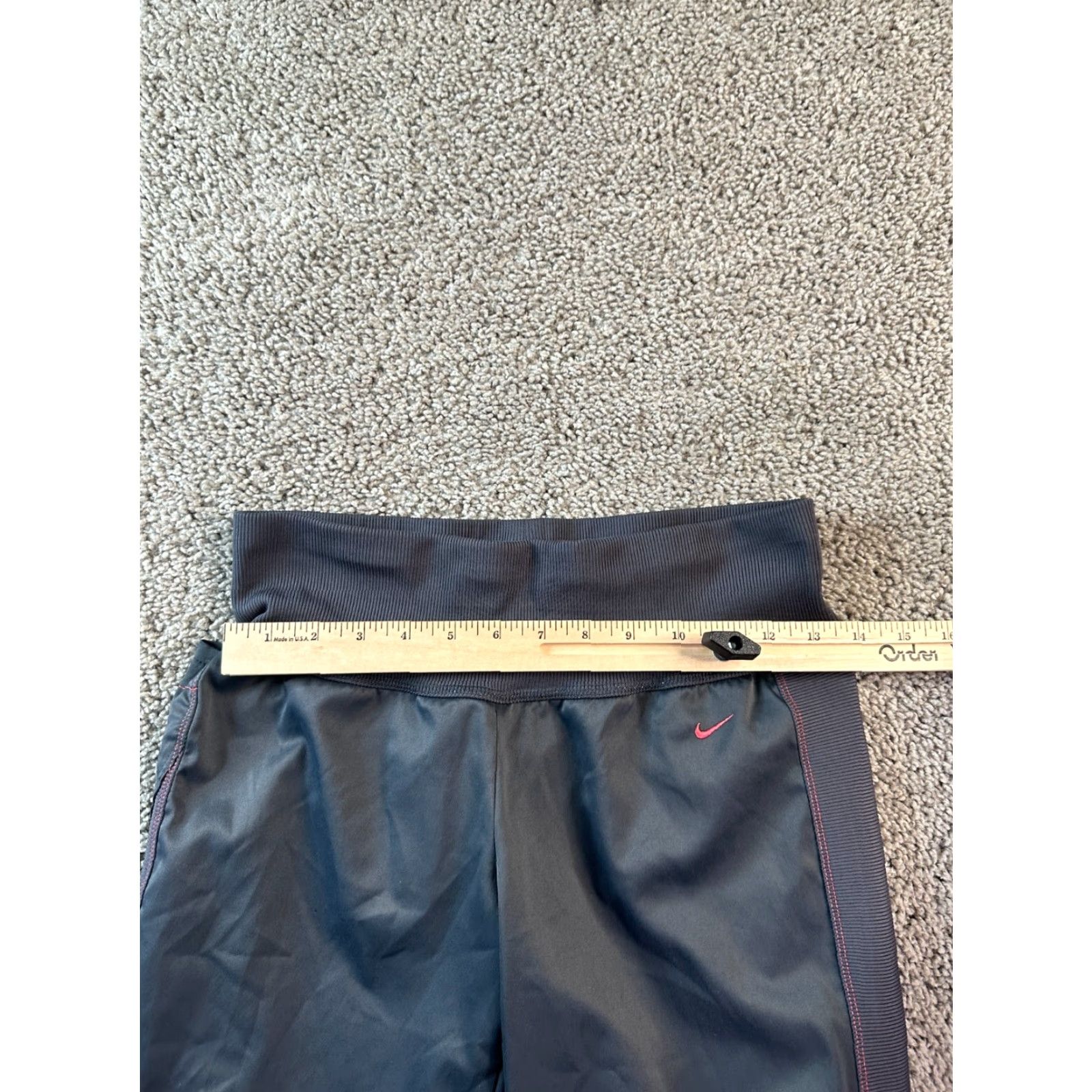 Nike Nike Track Pants Womens XS Gray Pink Pull On Stretch Regular Inseam 28in Logo 90s? (adjusted) Size 26" / US 2 / IT 38 - 5 Thumbnail