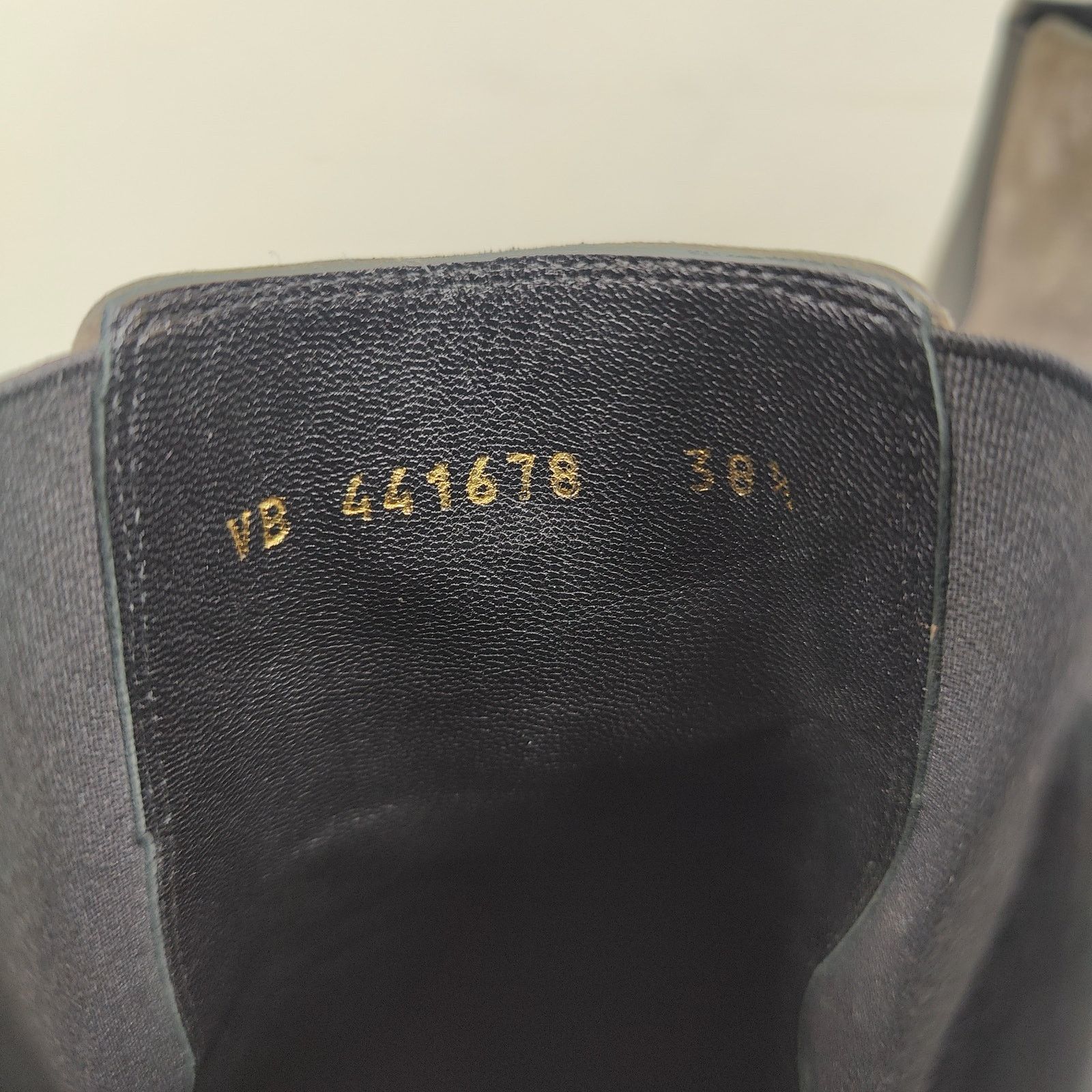 Saint Laurent Paris Saint Laurent Lou Suede Chelsea Boots Womens 38.5 8.5 Gray Size US 8.5 / IT 38.5 - 11 Thumbnail