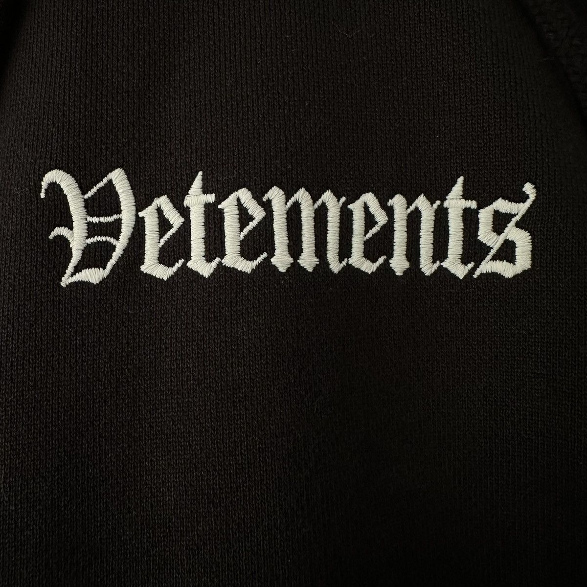 Vetements Vetements Ramstein Hoodie AW20 Size US S / EU 44-46 / 1 - 3 Thumbnail
