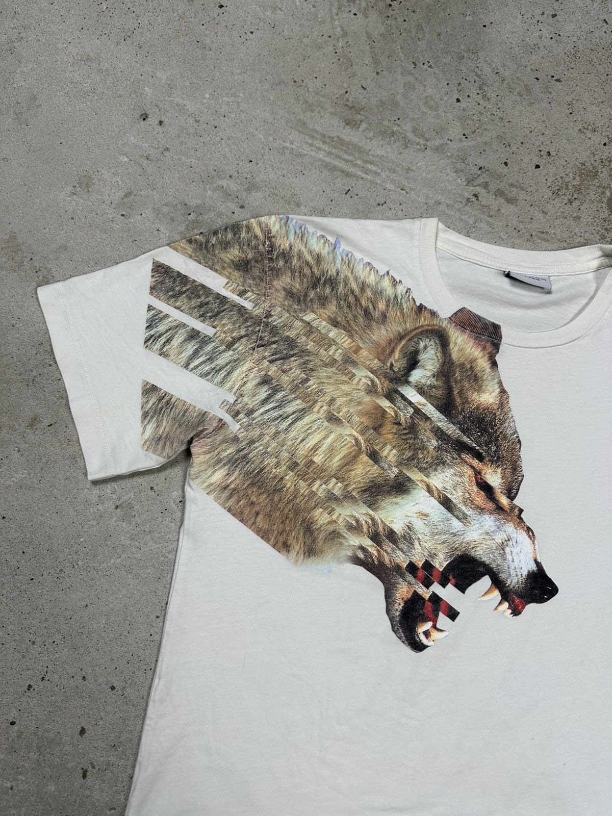 Marcelo Burlon Marcelo Burlon Wolf White T Shirt Print Tee Size US S / EU 44-46 / 1 - 5 Thumbnail