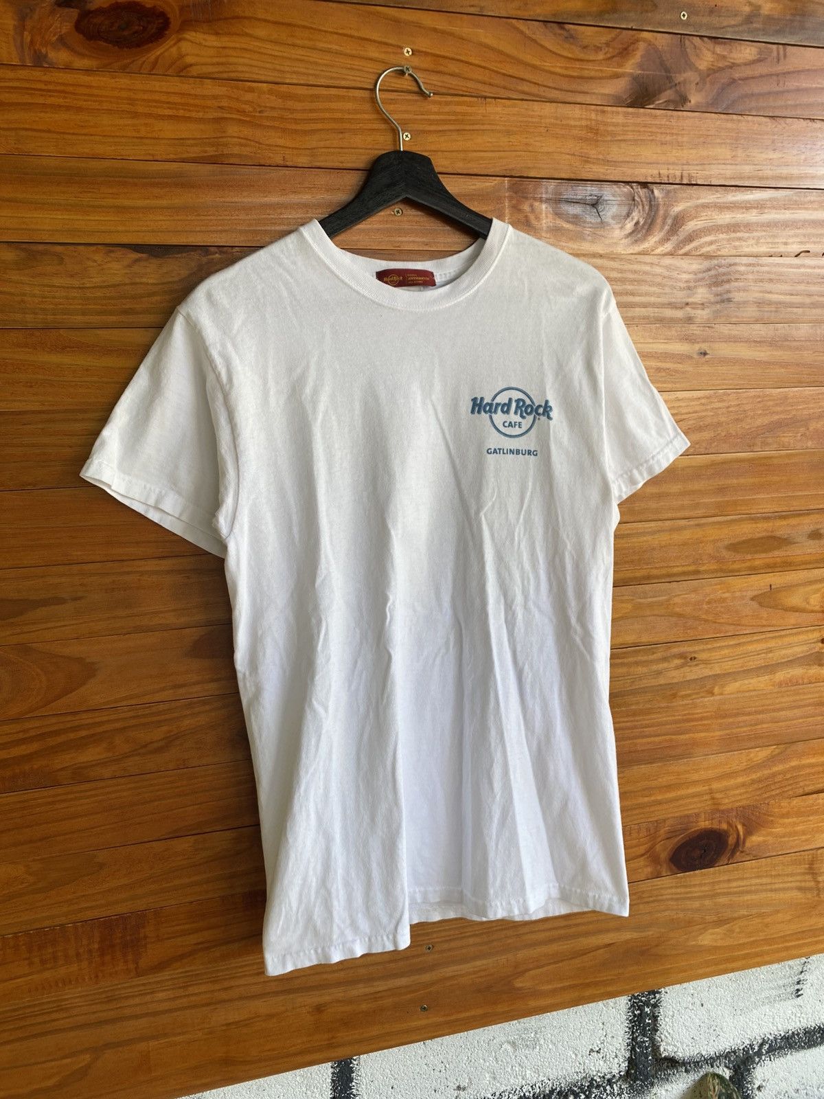 Hard Rock Cafe Vintage Hard Rock Cafe Gatlinburg White T-Shirt Collectible Size US S / EU 44-46 / 1 - 8 Thumbnail